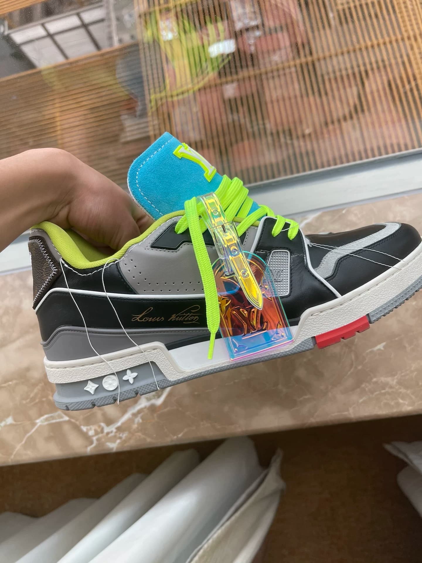 LOUIS VUITTON/LV TRAINER желто-сине-черная цементная