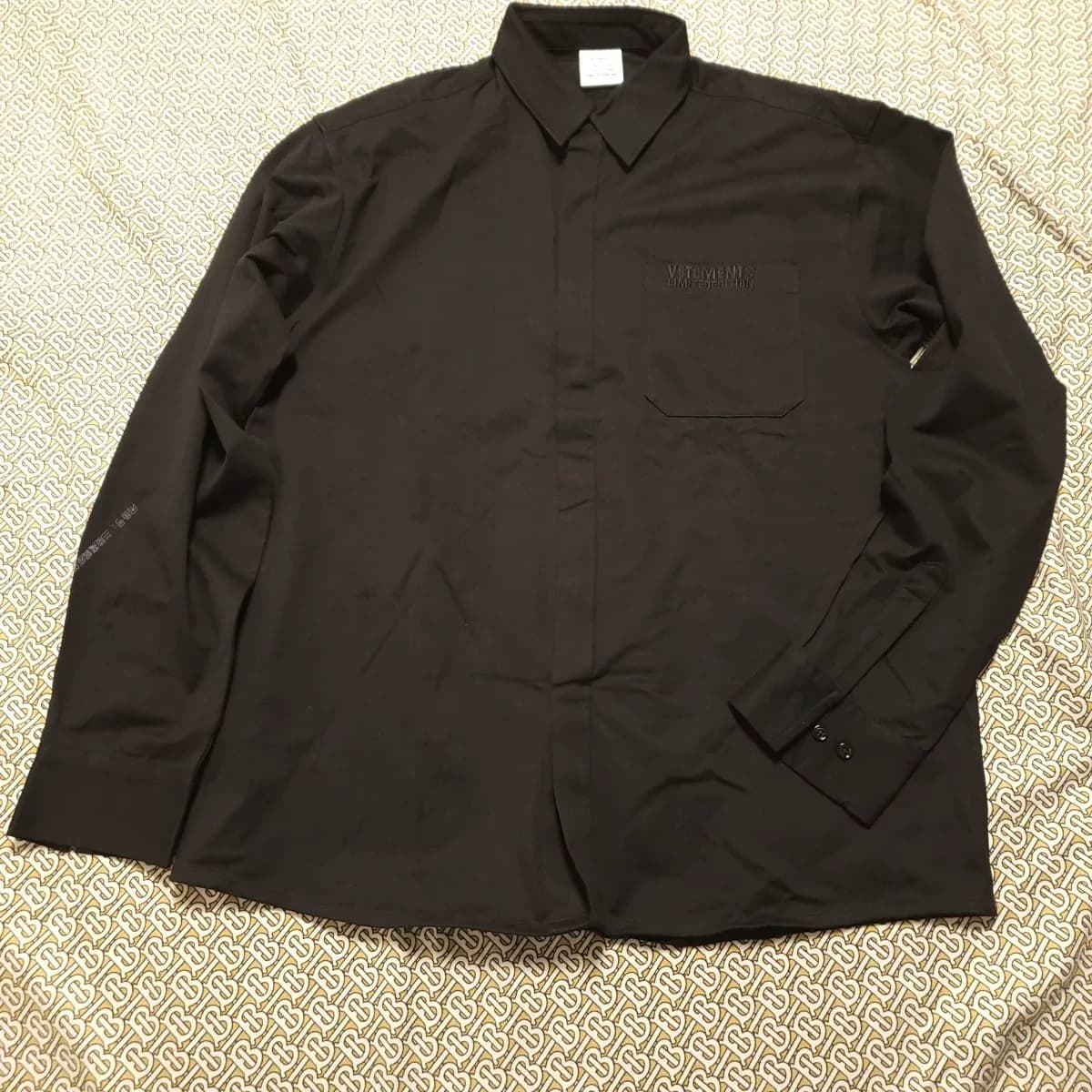 Мужская черная рубашка VETEMENTS с длинными рукавами и лацканами, вязаный топ с логотипом XXL размера