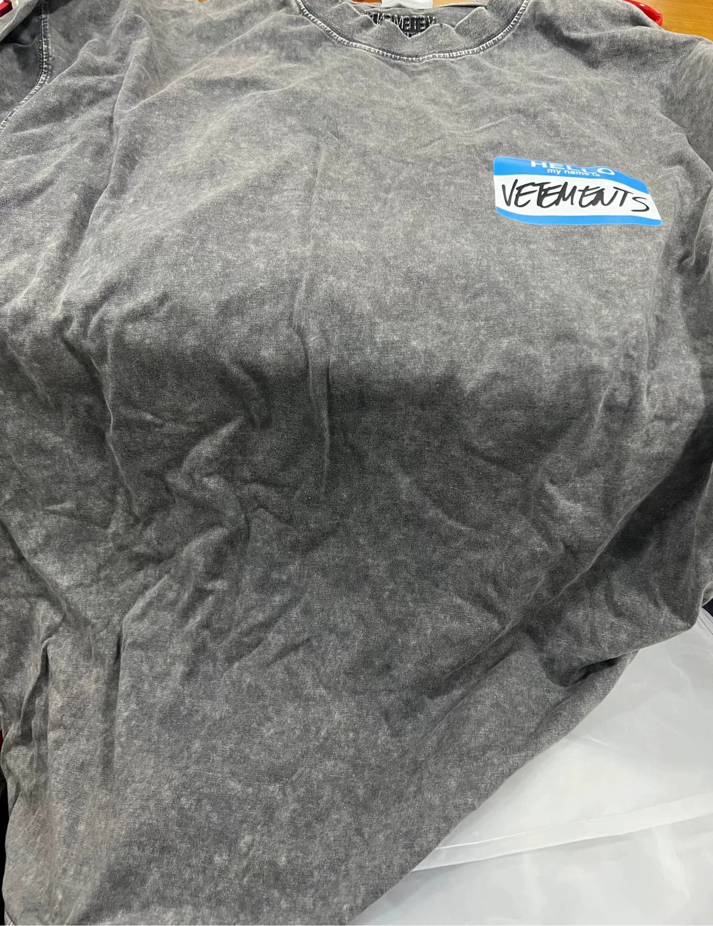 VETEMENTS 2023-весенне-летняя новая футболка из плотного хлопка с принтом и короткими рукавами для мужчин и женщин, новинка, две штуки