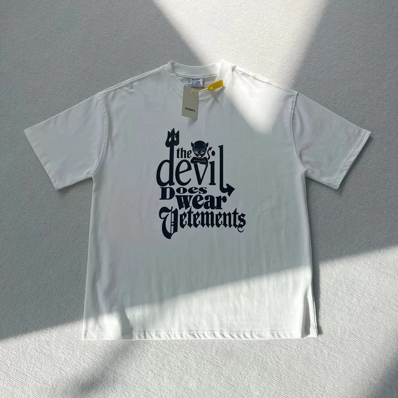 Мужская футболка с коротким рукавом и принтом Little Devil с надписью Vetements 23ss new