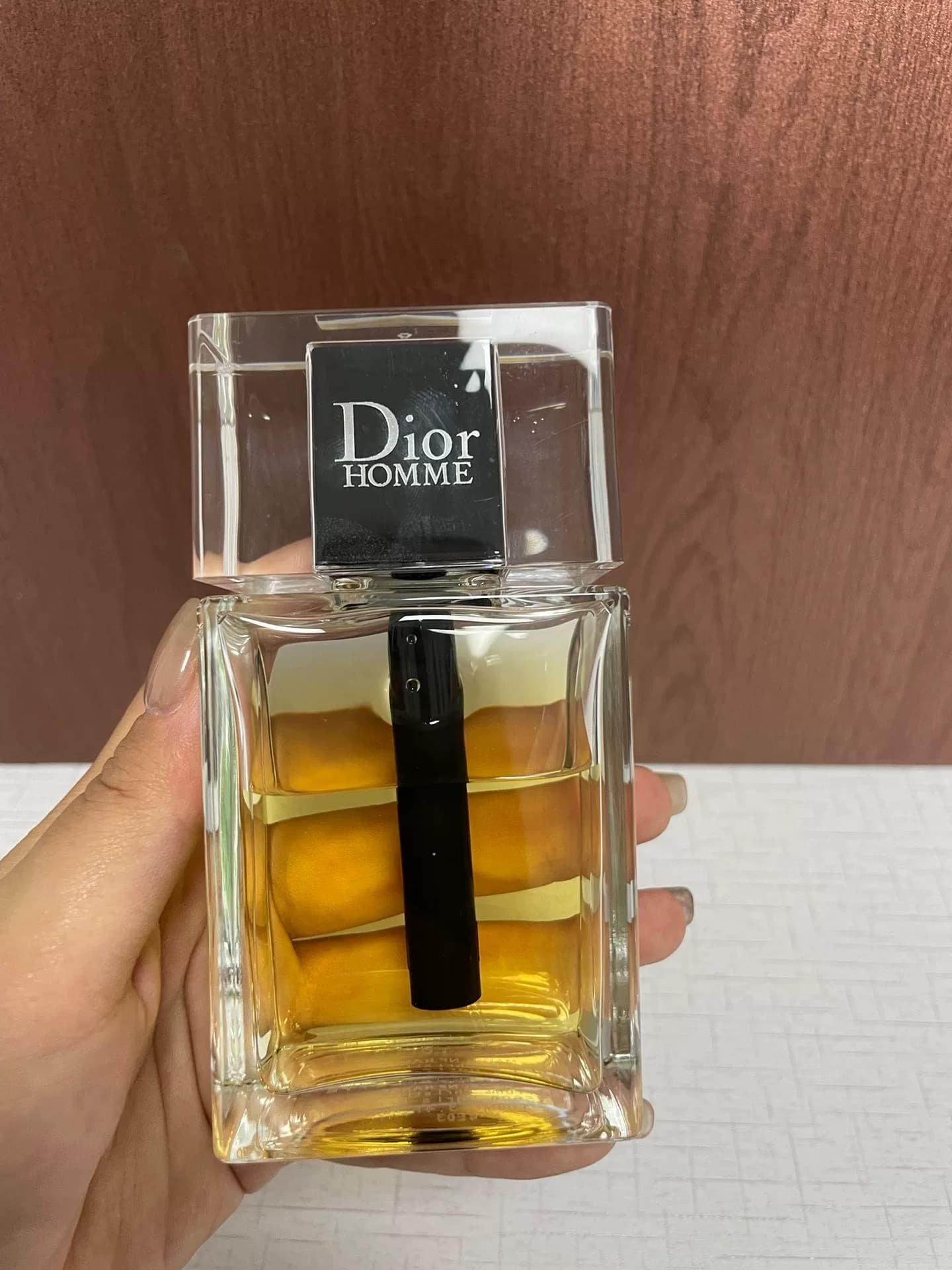 Если идентификация неверна, я пью духи Dior Dior Jieyou для женщин и мужчин объемом 30 мл.