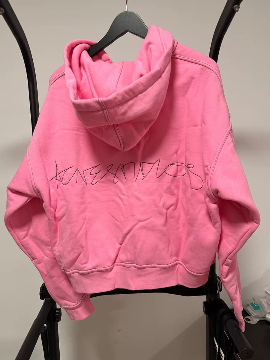 Свитер, настоящая фотография, розовый кардиган Acne Studio pull
