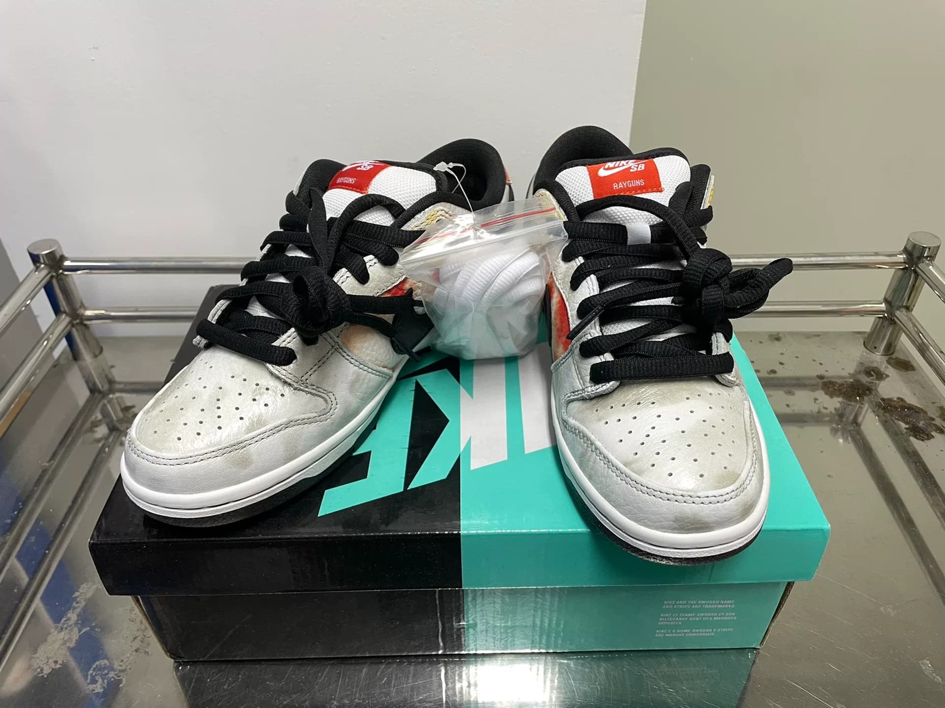 Кроссовки Nike Dunk SB Pro Qs "Roswell R