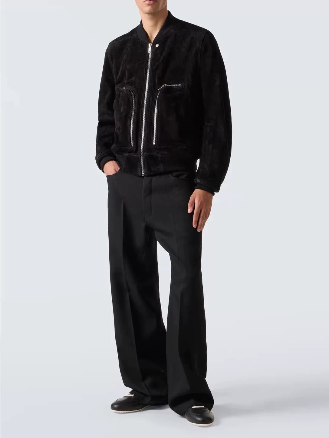Черные кожаные кроссовки на тонкой подошве RICK OWENS на полразмера RU02E1889-LCO-911