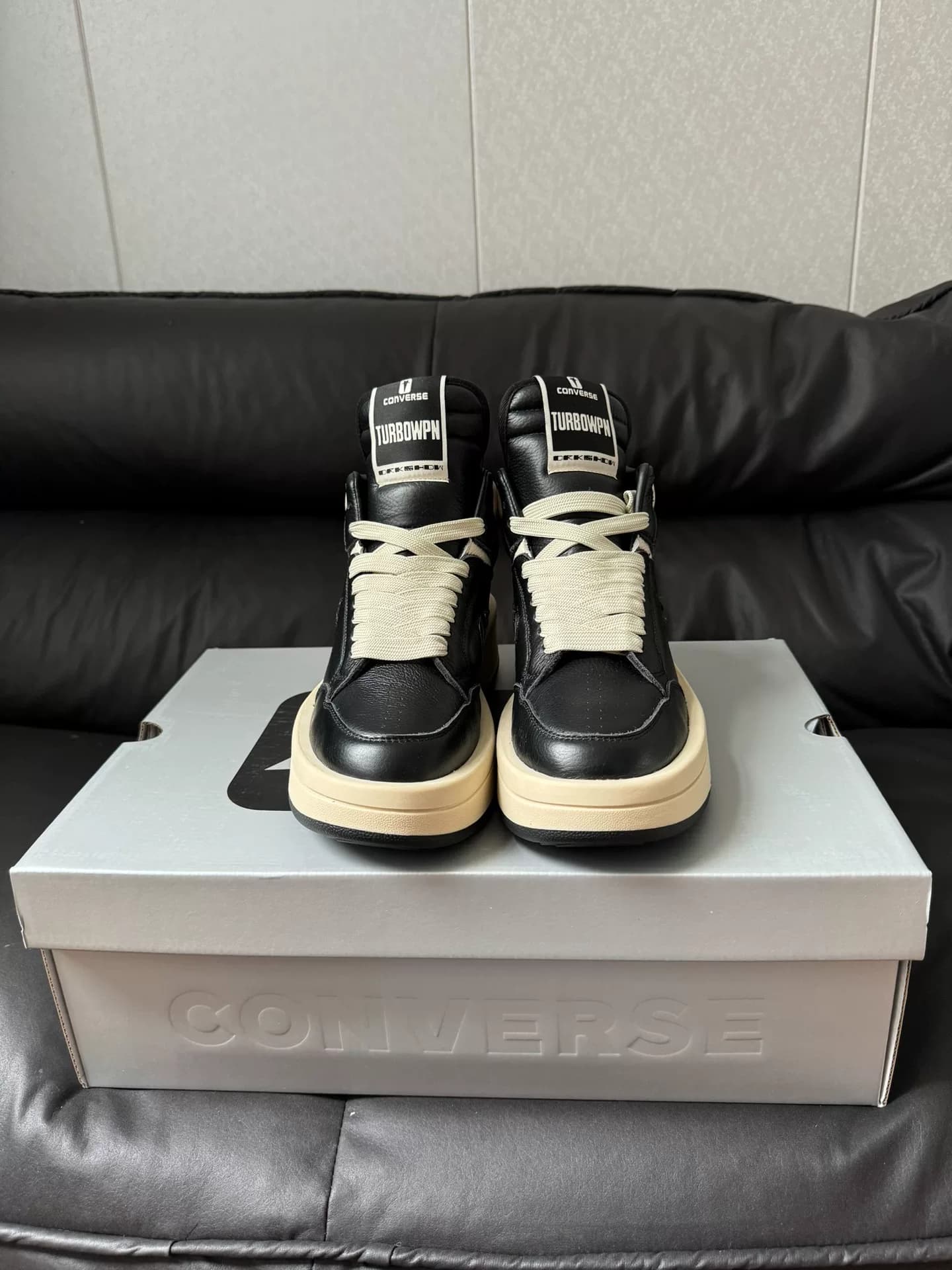 Собственный бренд TRG RO Owens Rickowens x con