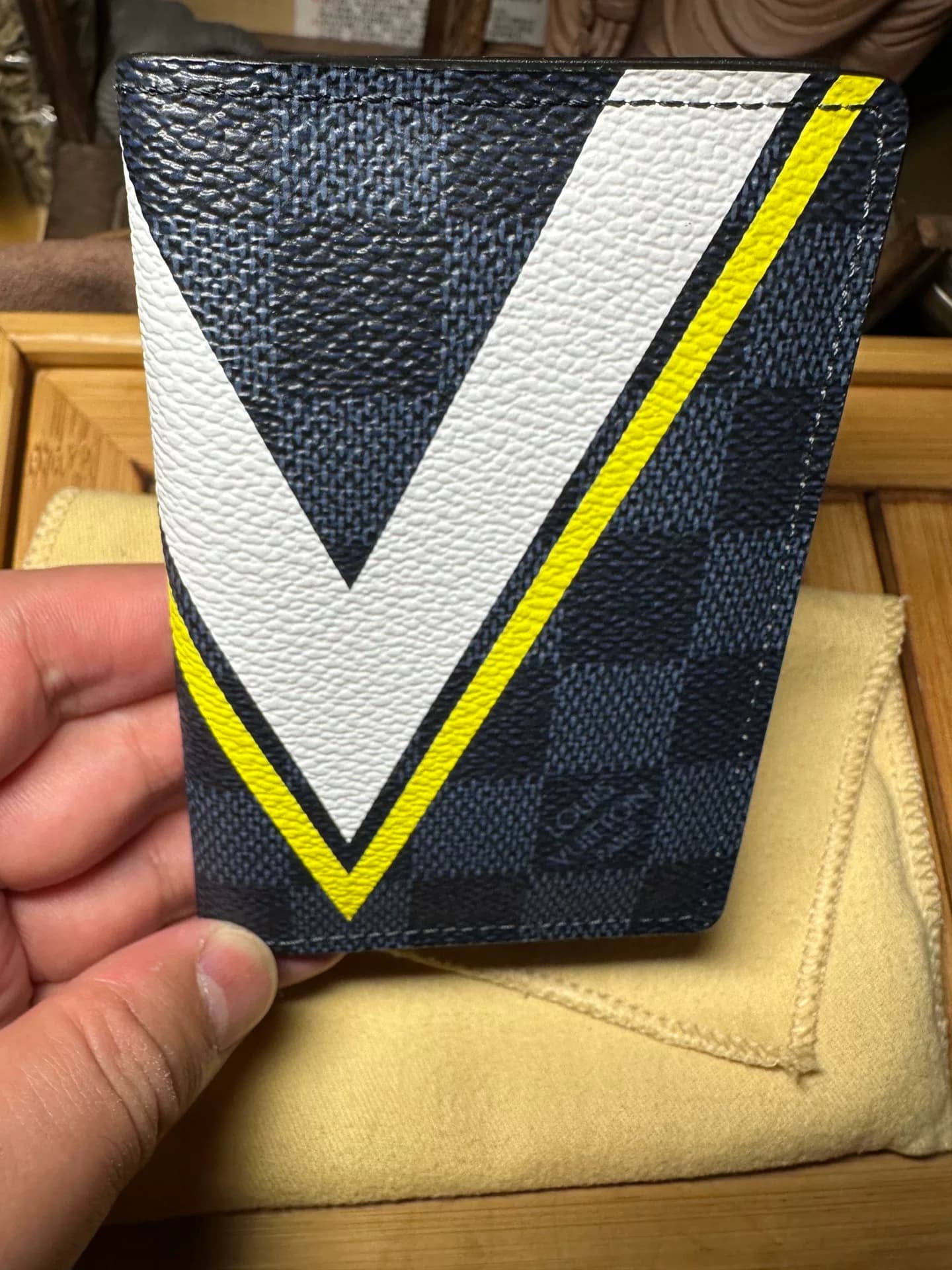Ограниченная регата на Кубок Америки Louis Vuitton LV 2017