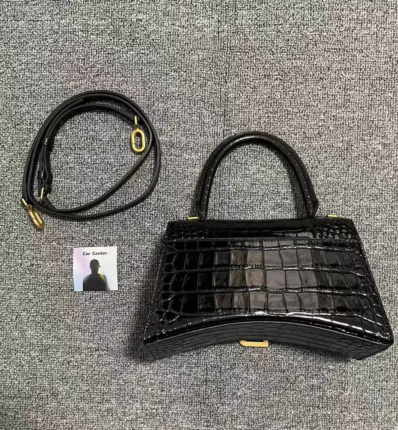 【Cor】Balenciaga/Черная сумка Balenciaga с узором "Крокодиловая кожа" и золотой пряжкой в виде буквы B, сумка в виде песочных часов, сумка через плечо