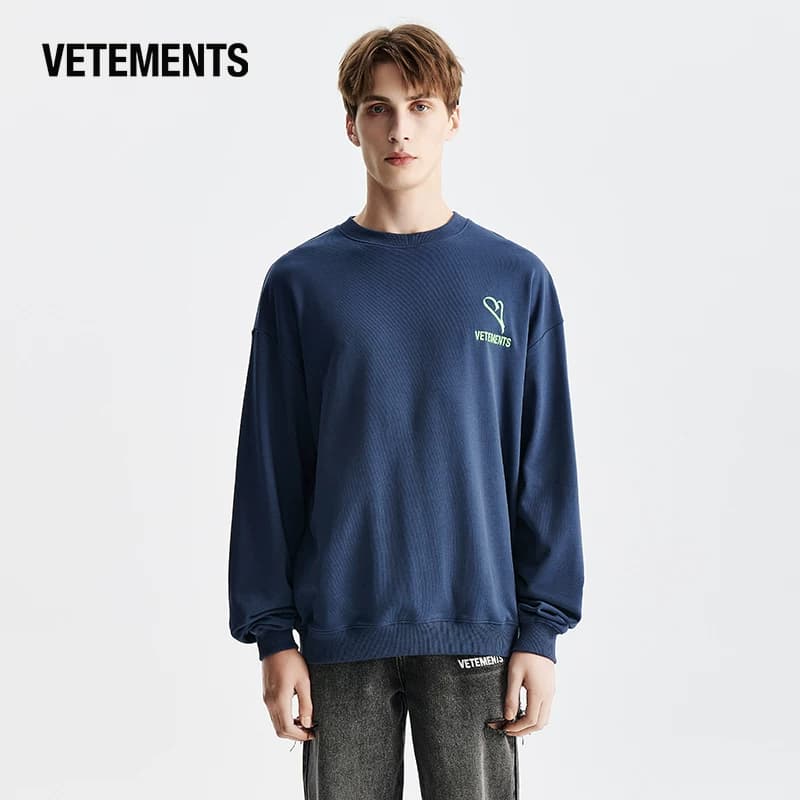 Весенне-летняя новая пара VETEMENTS, трендовая рубашка с низом для мужчин и женщин, простой повседневный свитер с круглым вырезом 63720021