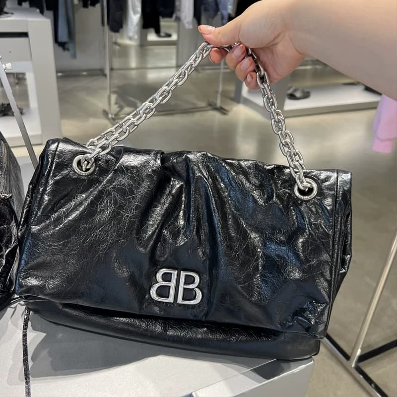 Сумка через плечо Balenciaga Balenciaga monaco на цепочке из маслянистой восковой кожи, большая, средняя, маленькая сумка-мессенджер