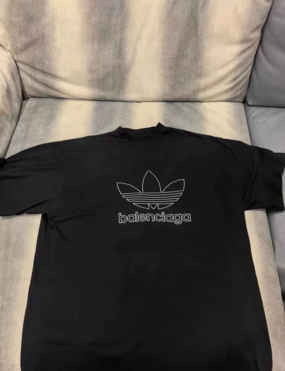 Balenciaga +x+Adidas + короткий рукав +черный + размер 3