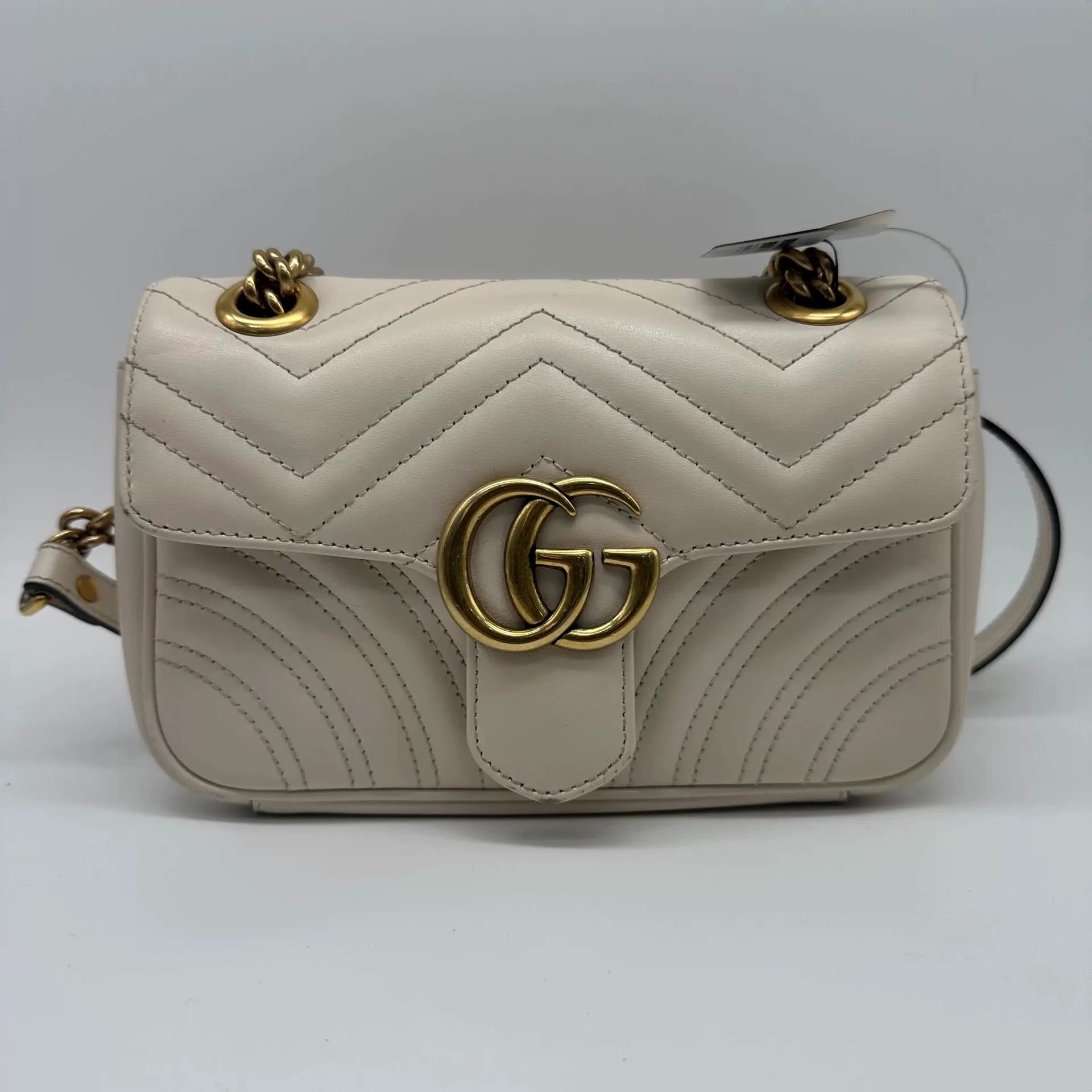 Название продукта: GUCCI Marmont Marmont белый с волнистым рисунком круглый