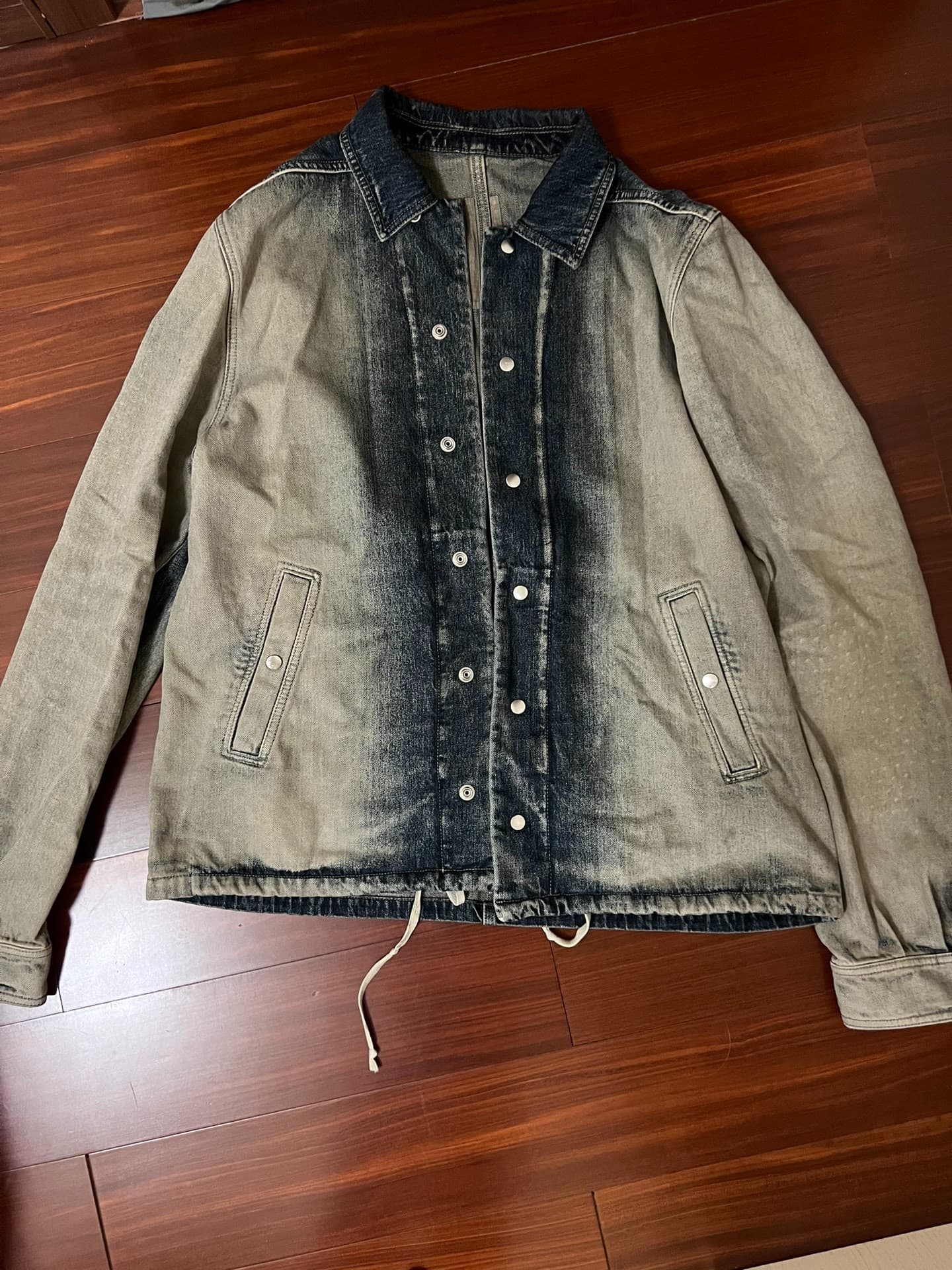 Джинсовая куртка RO Rick owen gradient из выстиранной джинсовой ткани размера m хорошо сохранилась