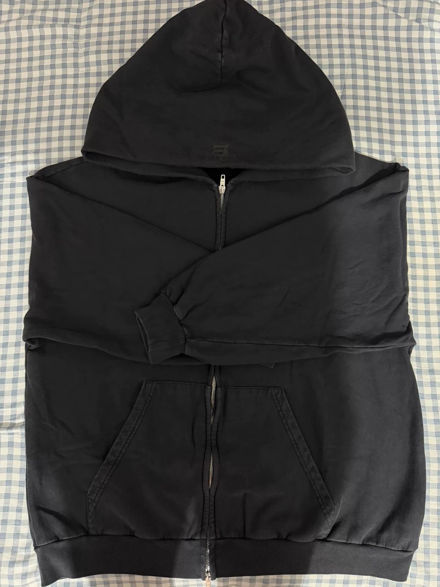 толстовка balenciaga с капюшоном Balenciaga