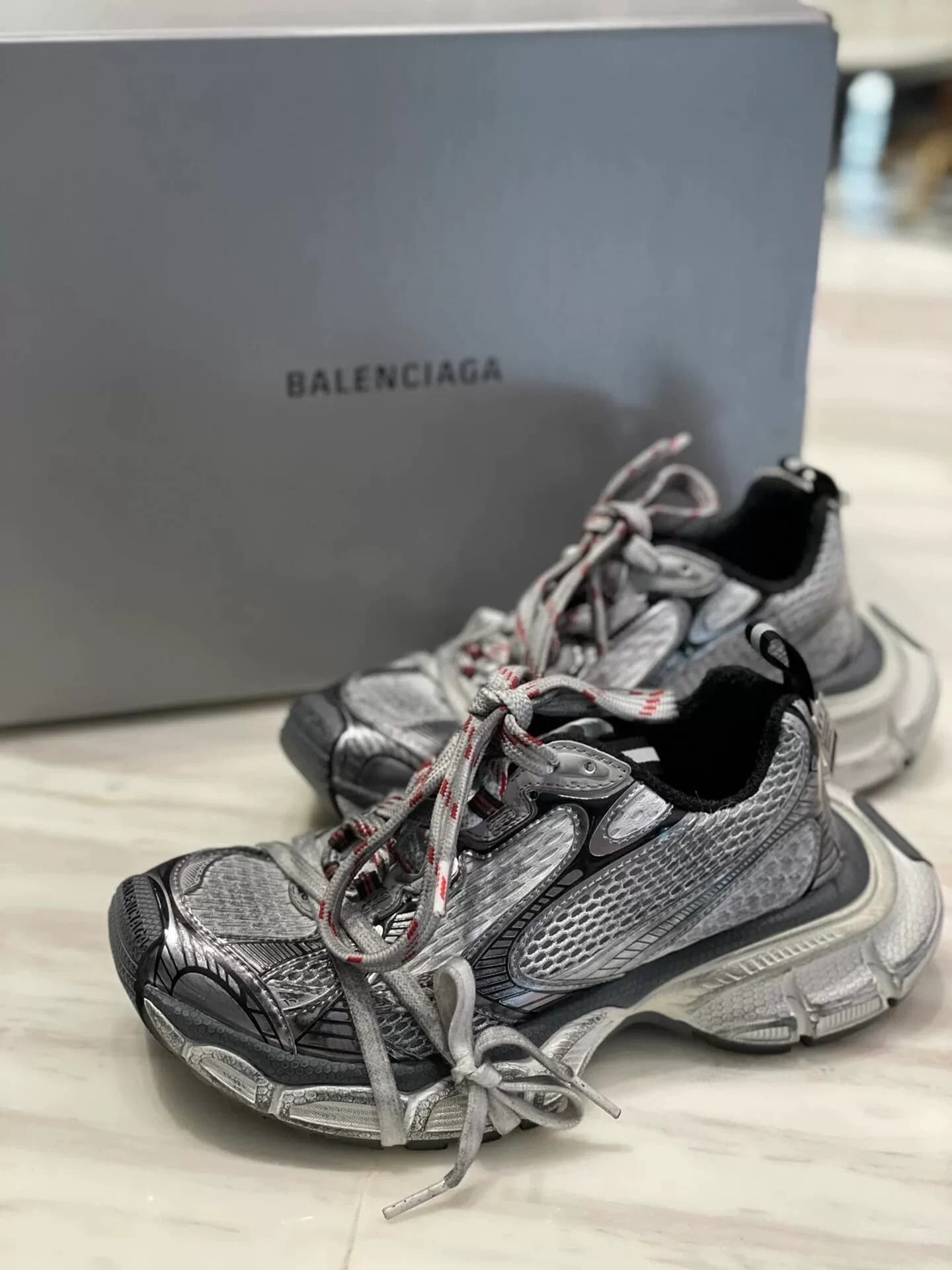 Balenciaga 3XL серый!