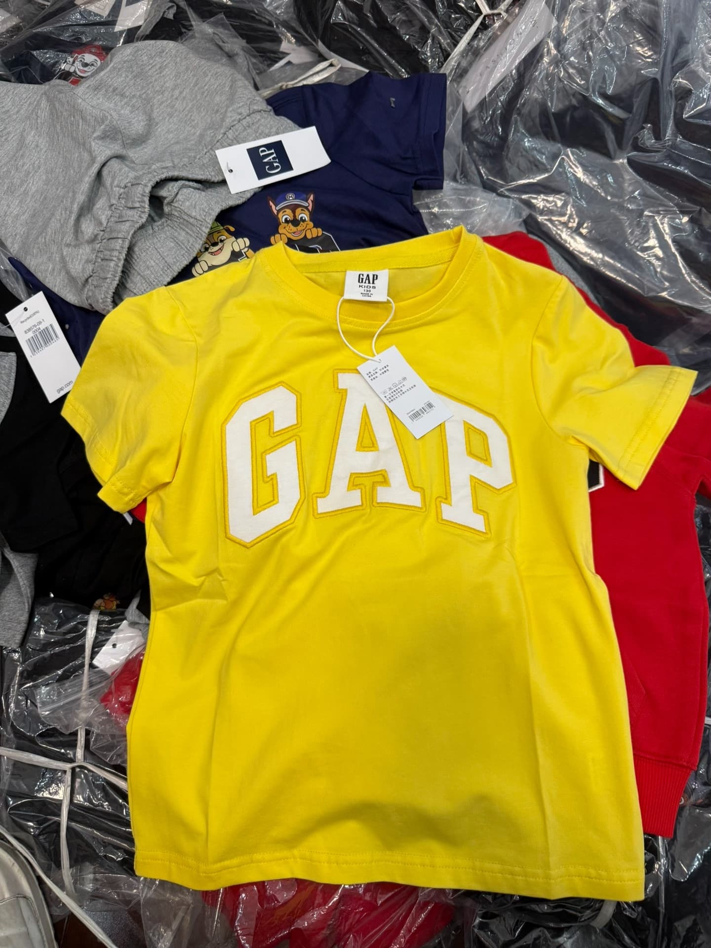 Совершенно новая детская футболка с короткими рукавами Gap, летняя футболка с короткими рукавами для больших детей, с бирками