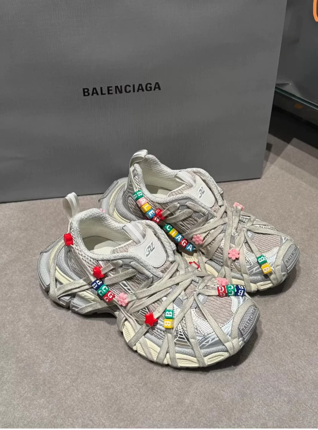Balenciaga Balenciaga 3XL Новые туфли из бисера