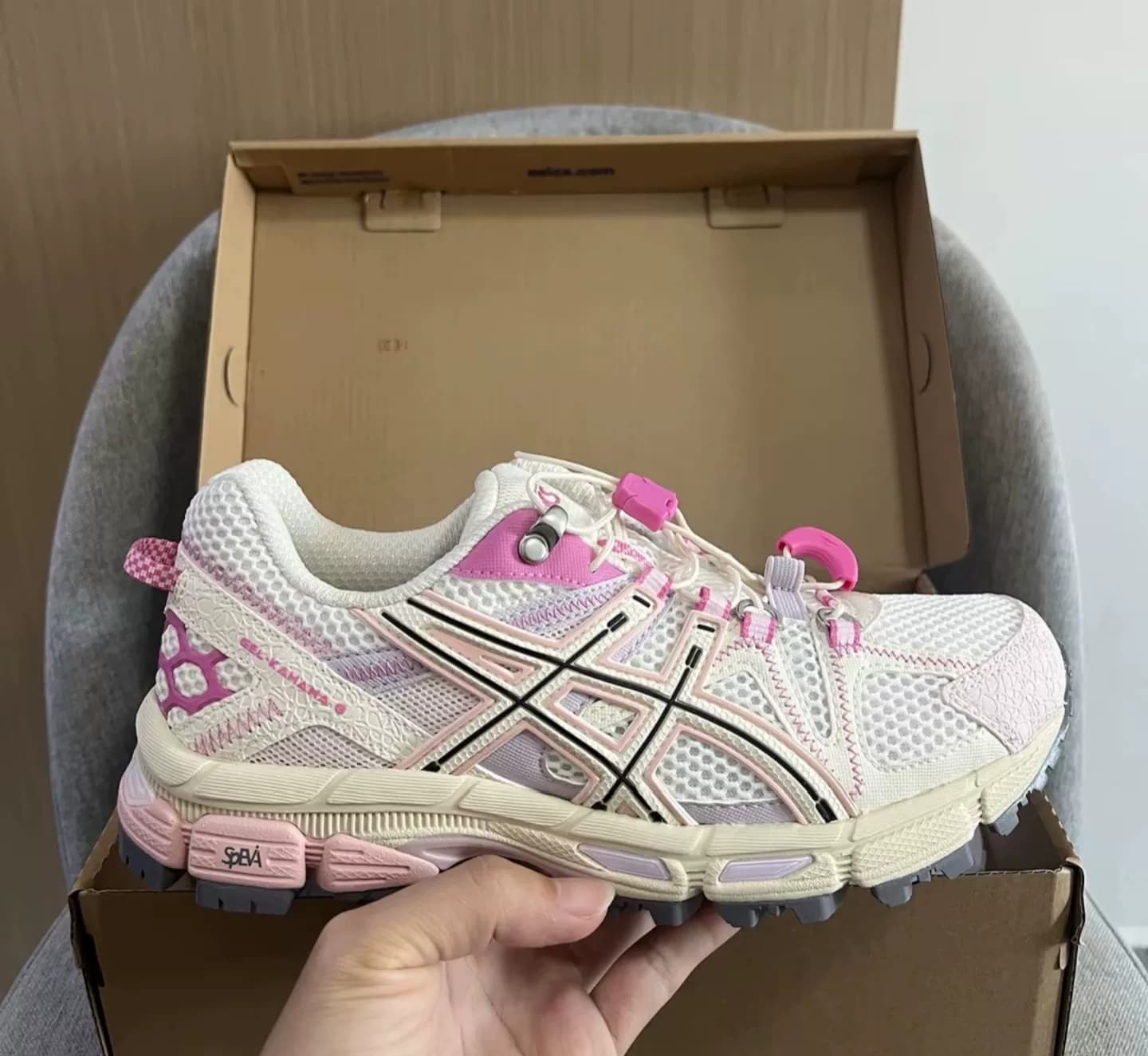 Совершенно новые ASICS k8 ASICS Gel-Kahana 8 FL