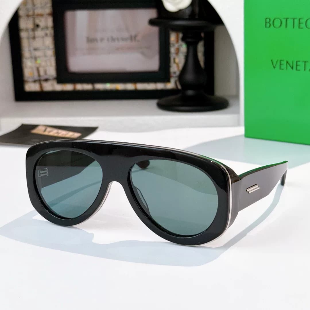Совершенно новые солнцезащитные очки BOTTEGA VENET*BOTTEGA VENET солнцезащитные очки BV1362S too