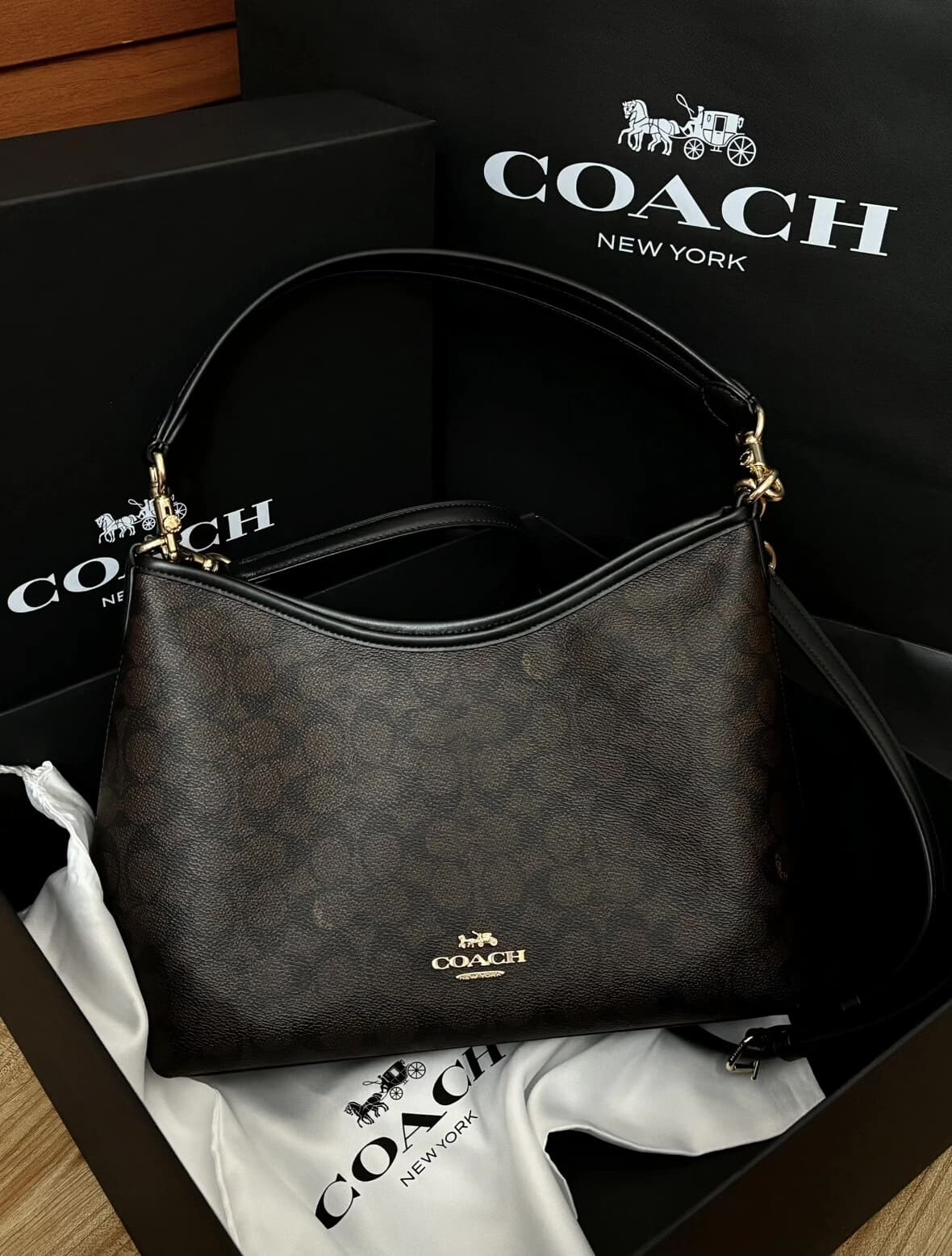 Совершенно новая аутентичная сумка Coach wandering bag laurel черного кофейного цвета dark Coac