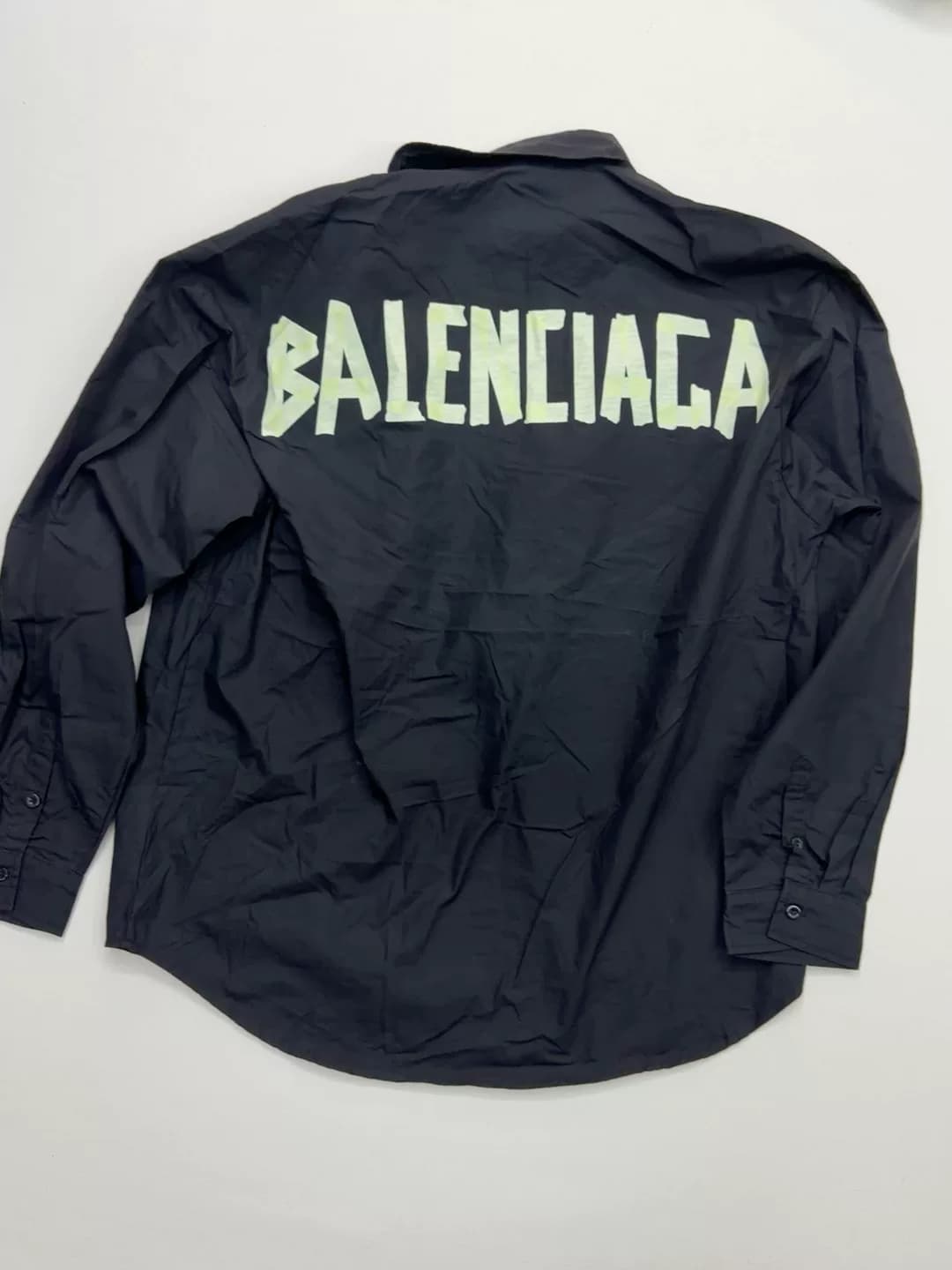 Рубашка Balenciaga с лентой, размер L, почти новая