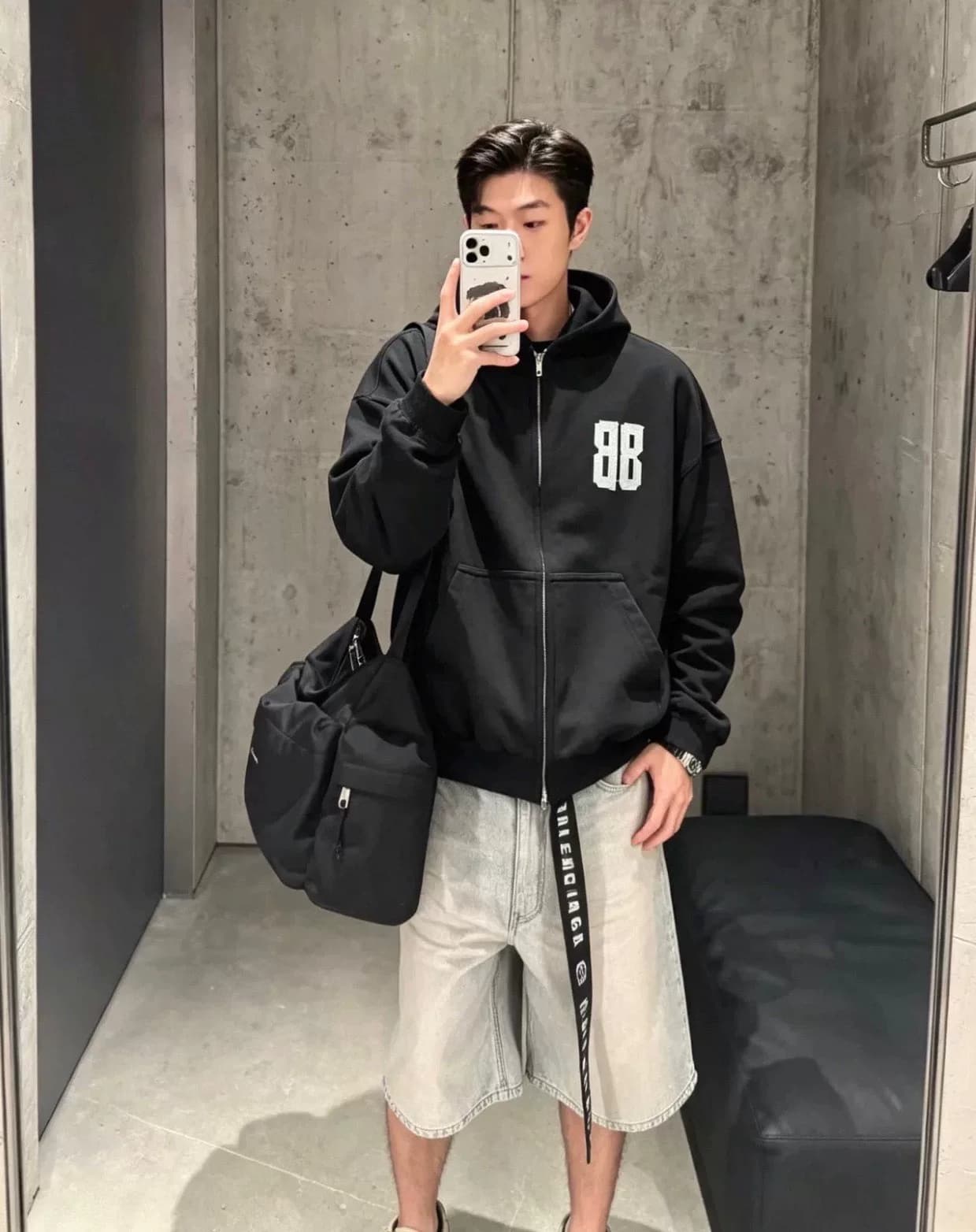 Balenciaga Paris new 26FW серебристая лента светоотражающая L