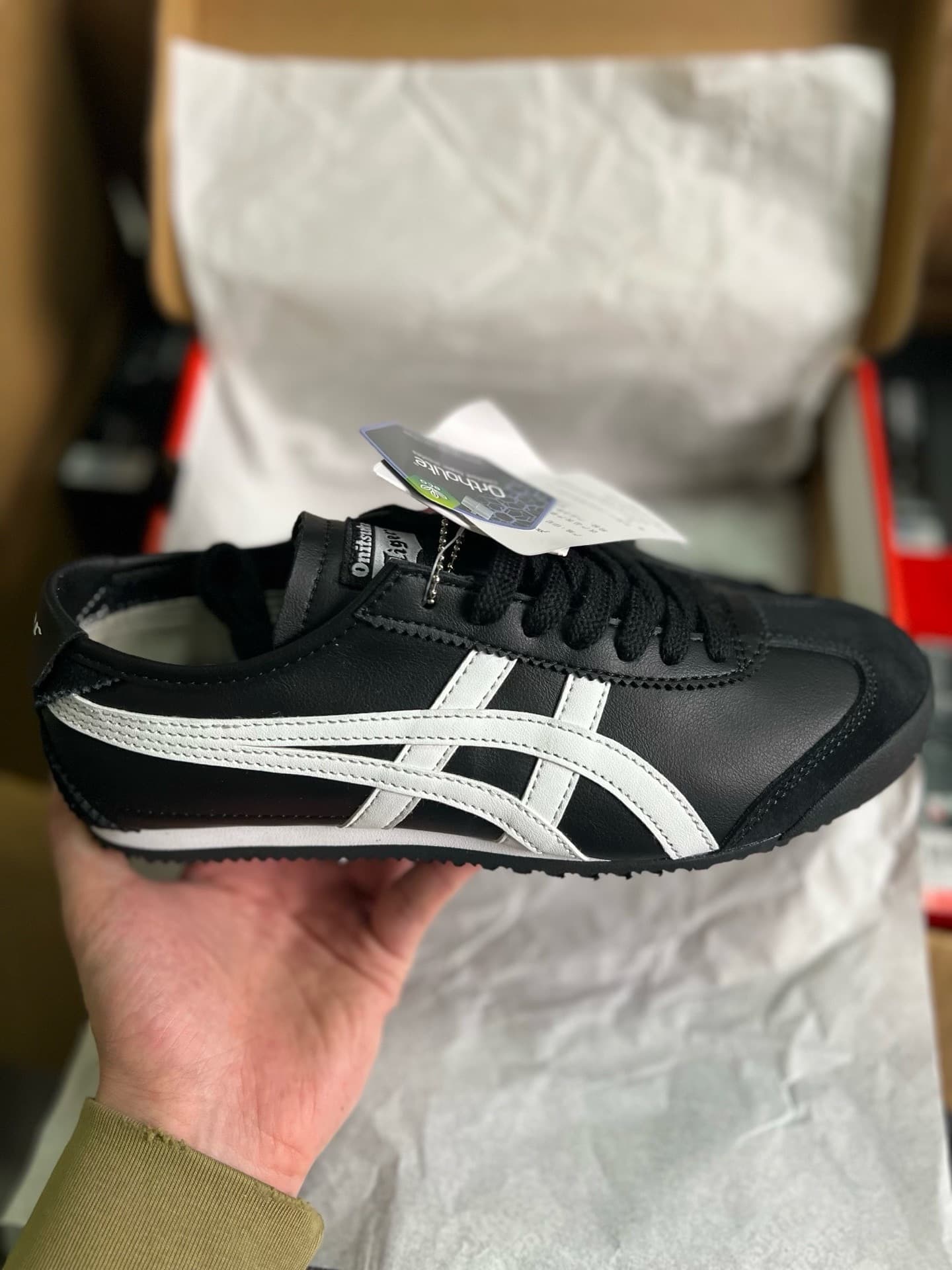 Черно-белые кроссовки Onitsuka Tiger Onitsuka Tiger MEXICO 66
