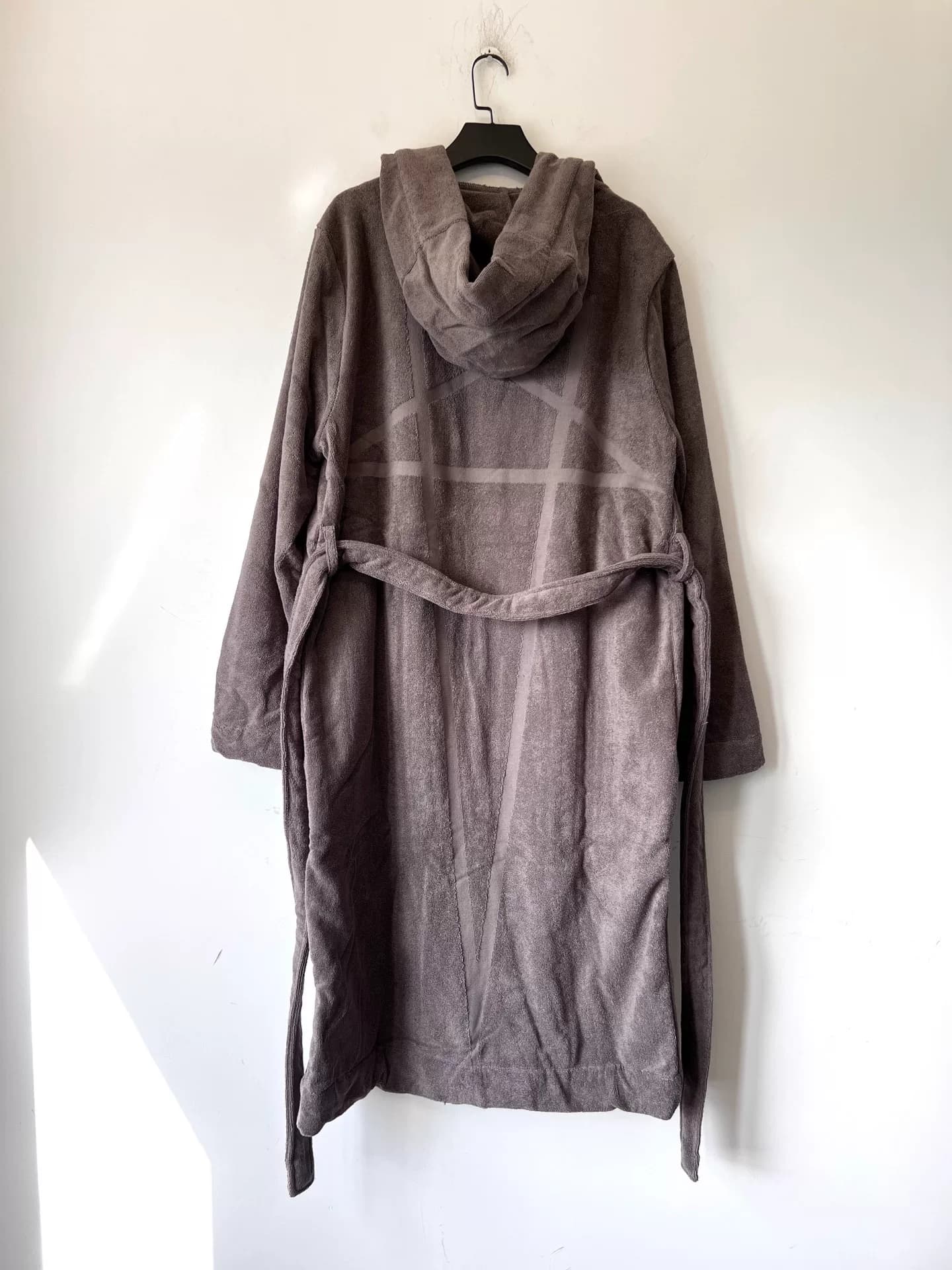 Халат-ветровка Rick Owens RO средней длины с пятиконечной звездой, новый размер M