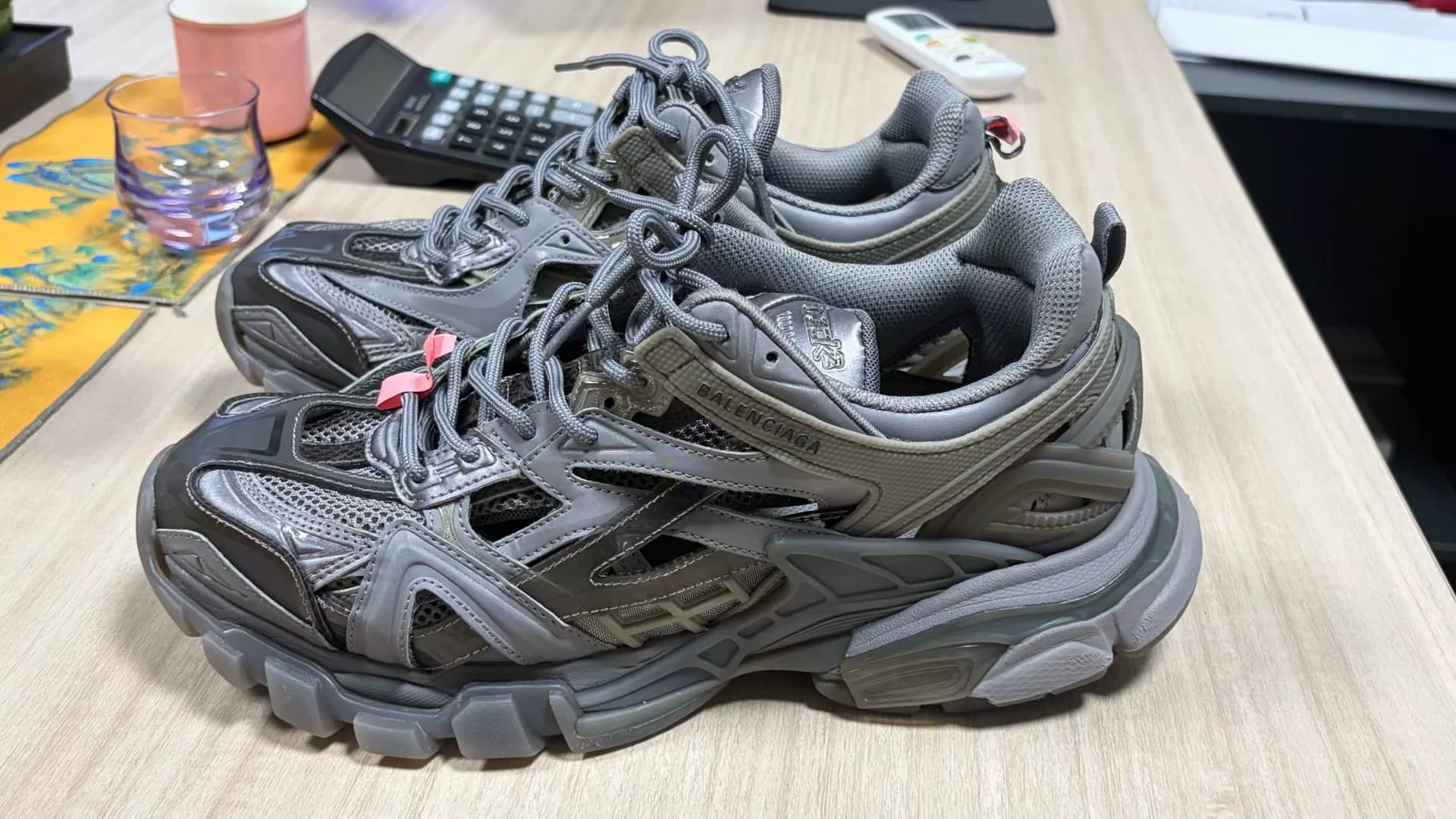Кроссовки Balenciaga Track 2 на прозрачной подошве серого цвета для папы 4