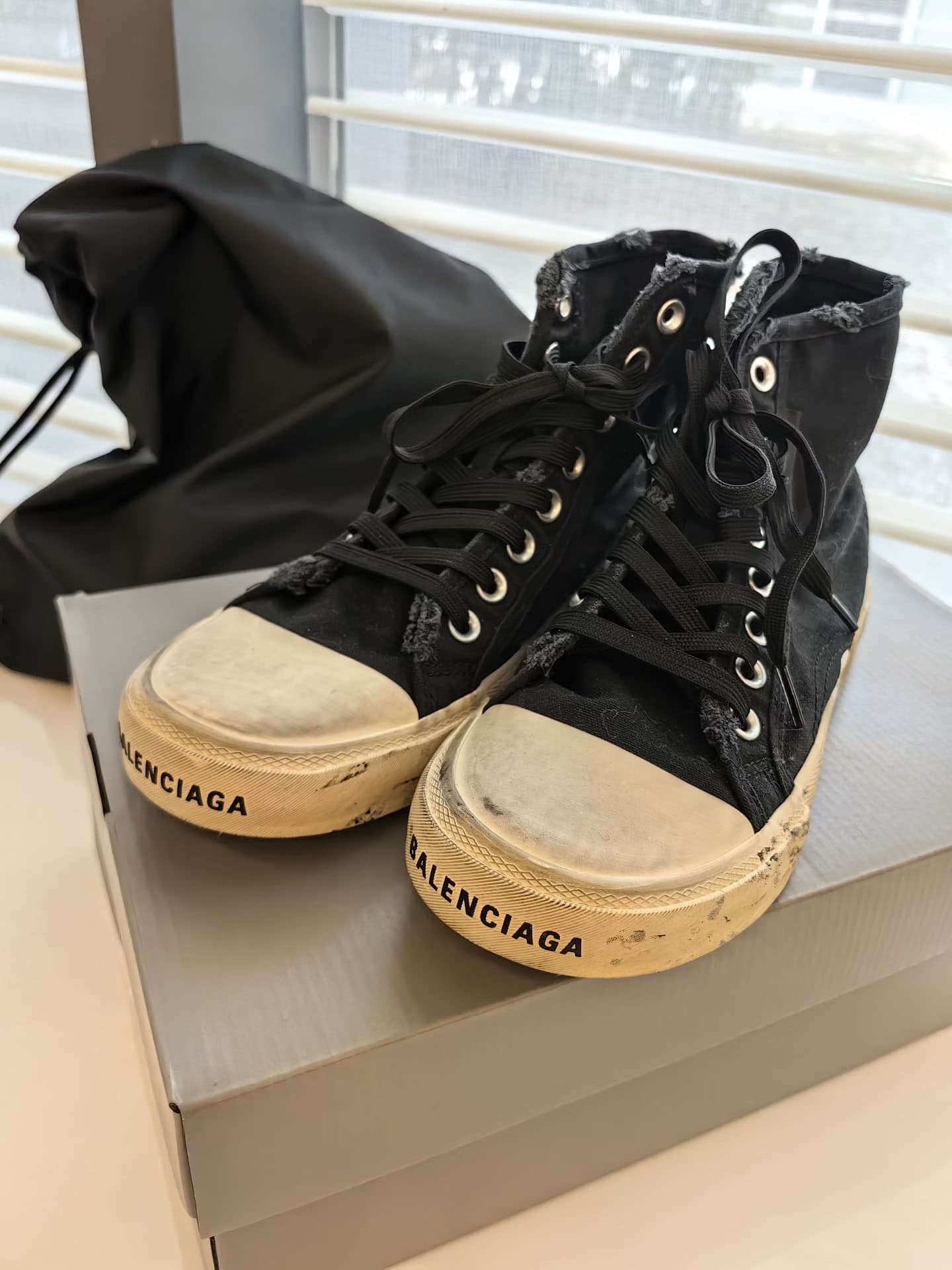 Balenciaga Туфли Balenciaga dirty с высоким берцем, черные, 37, индивидуальный стиль,