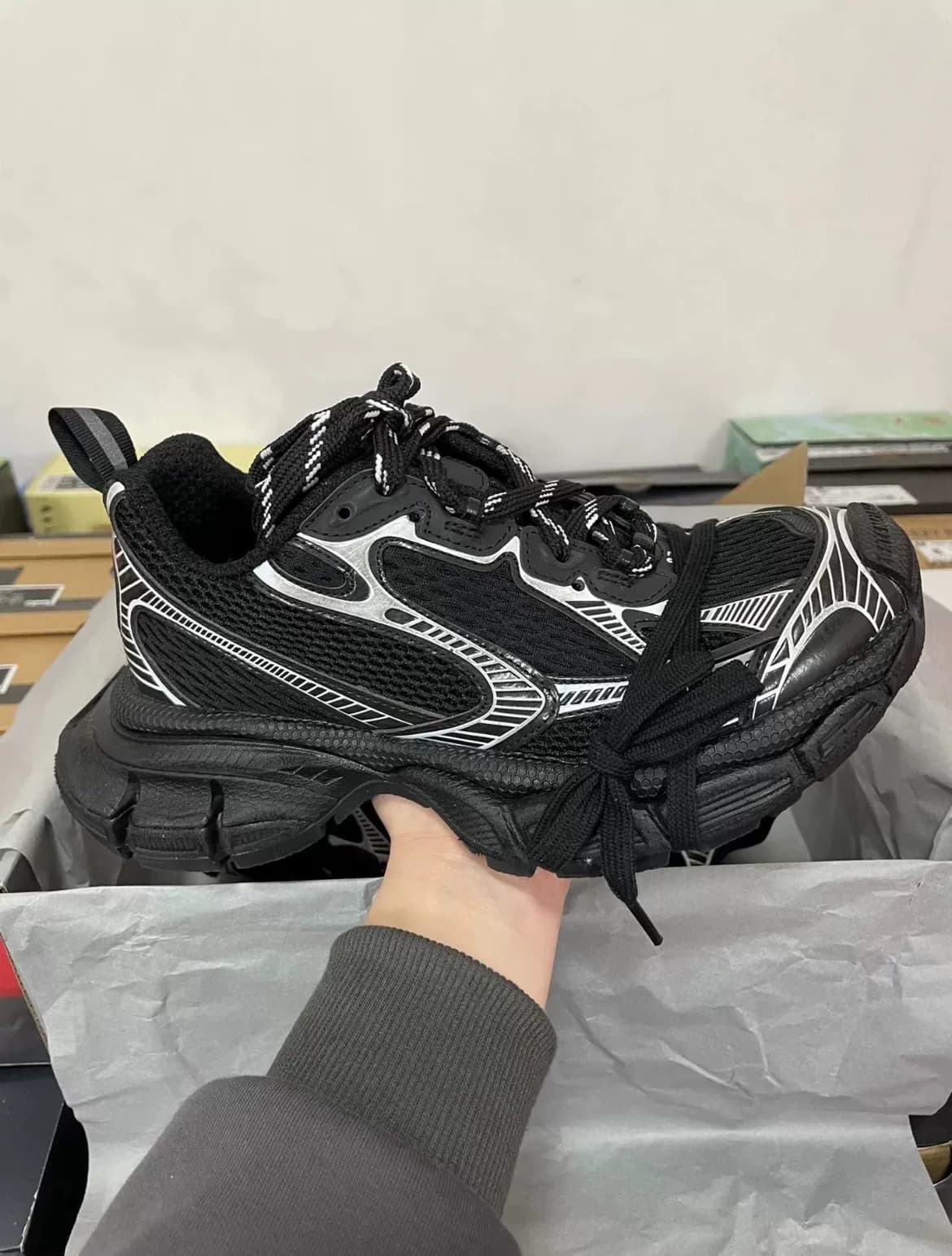 Президентская версия ботинок Paris 3XL daddy shoes, не вызывающая сомнений ни в каком сравнении на рынке, 1.1 высококачественная повторная гравировка