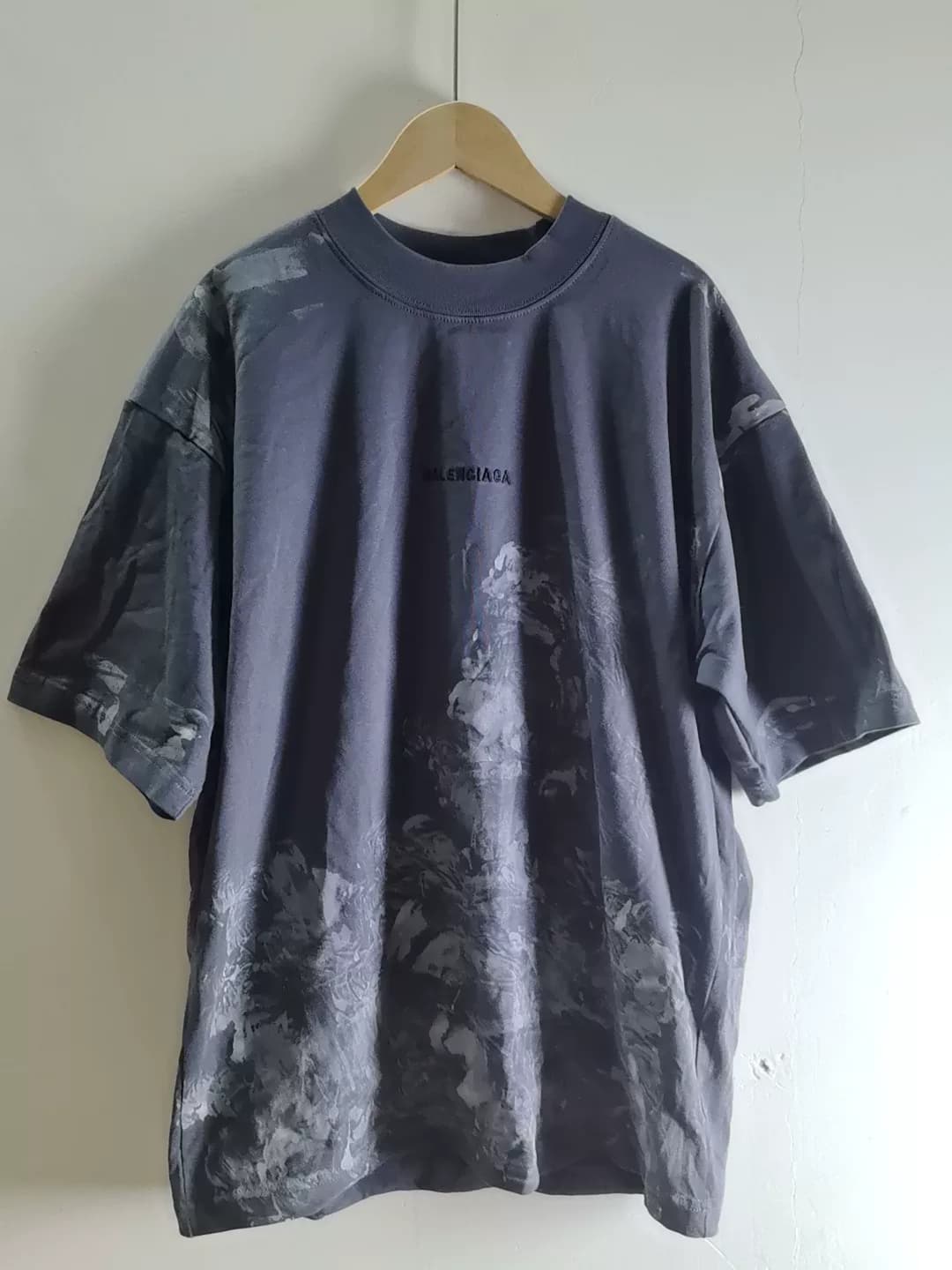 Balenciaga Футболка Balenciaga с короткими рукавами, размер S