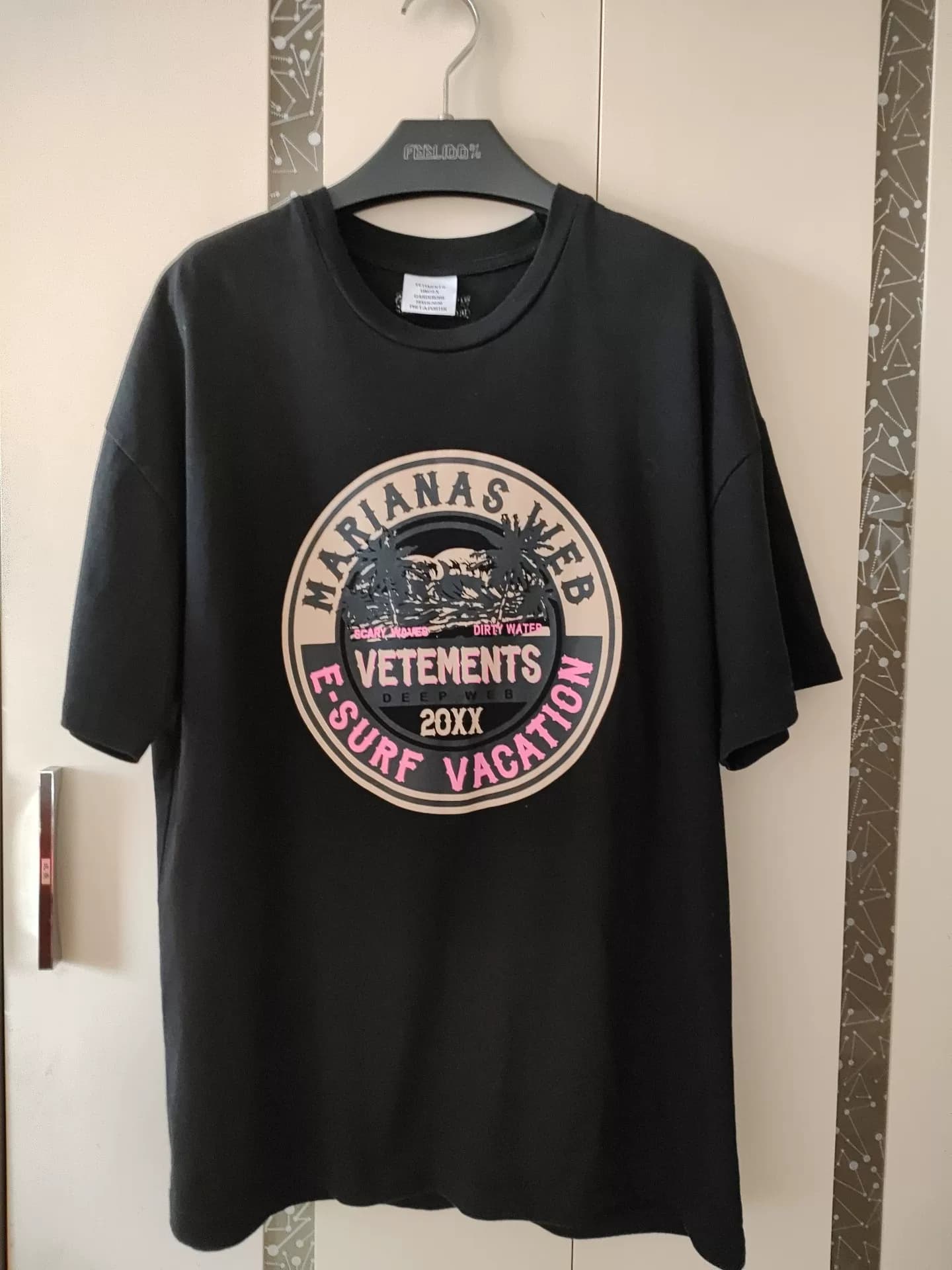 Черная футболка с короткими рукавами бренда VETEMENTS tide, классическая свободная модель оверсайз