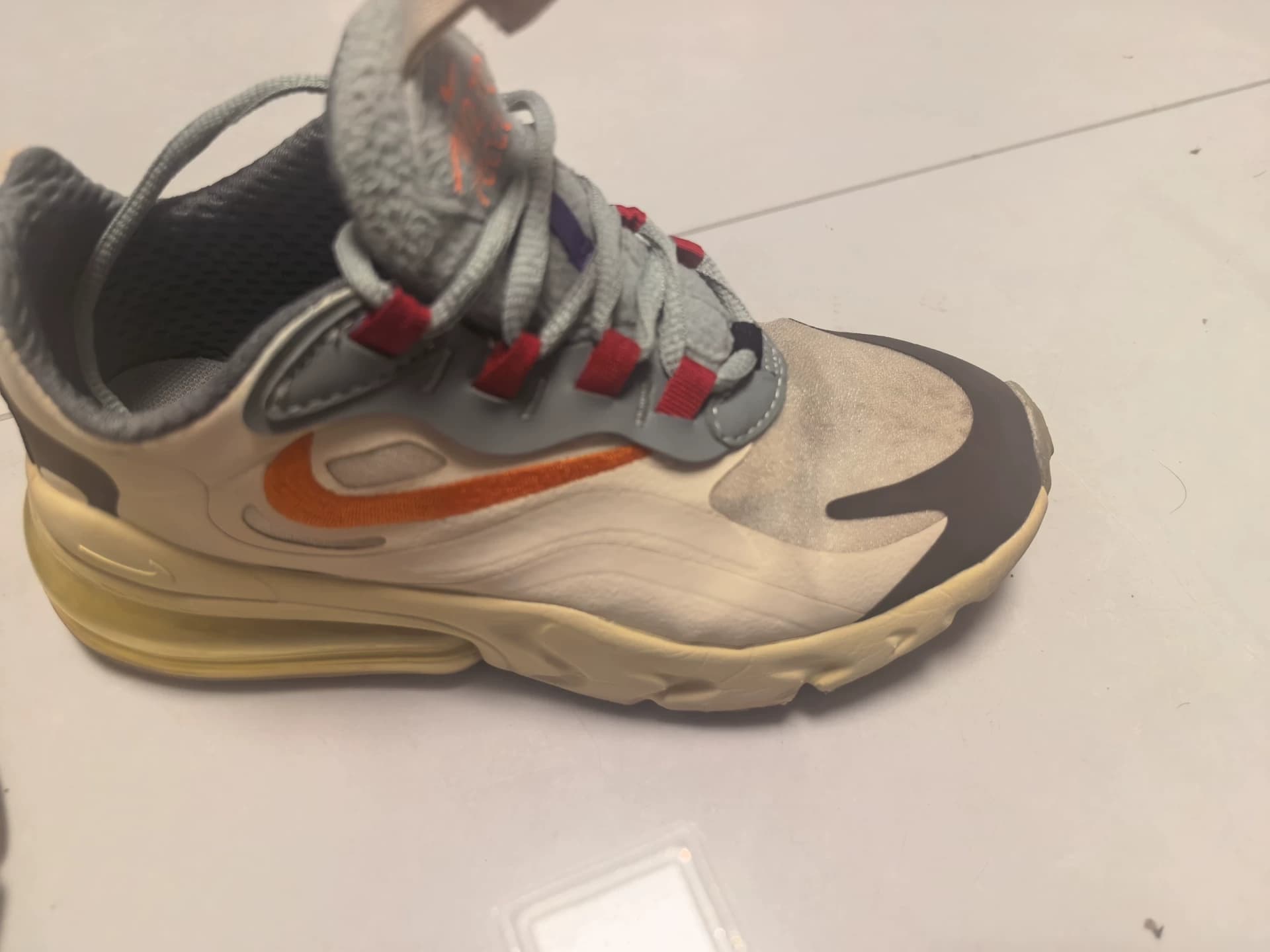 Кроссовки Nike Air Max 270 x от Трэвиса Скотта