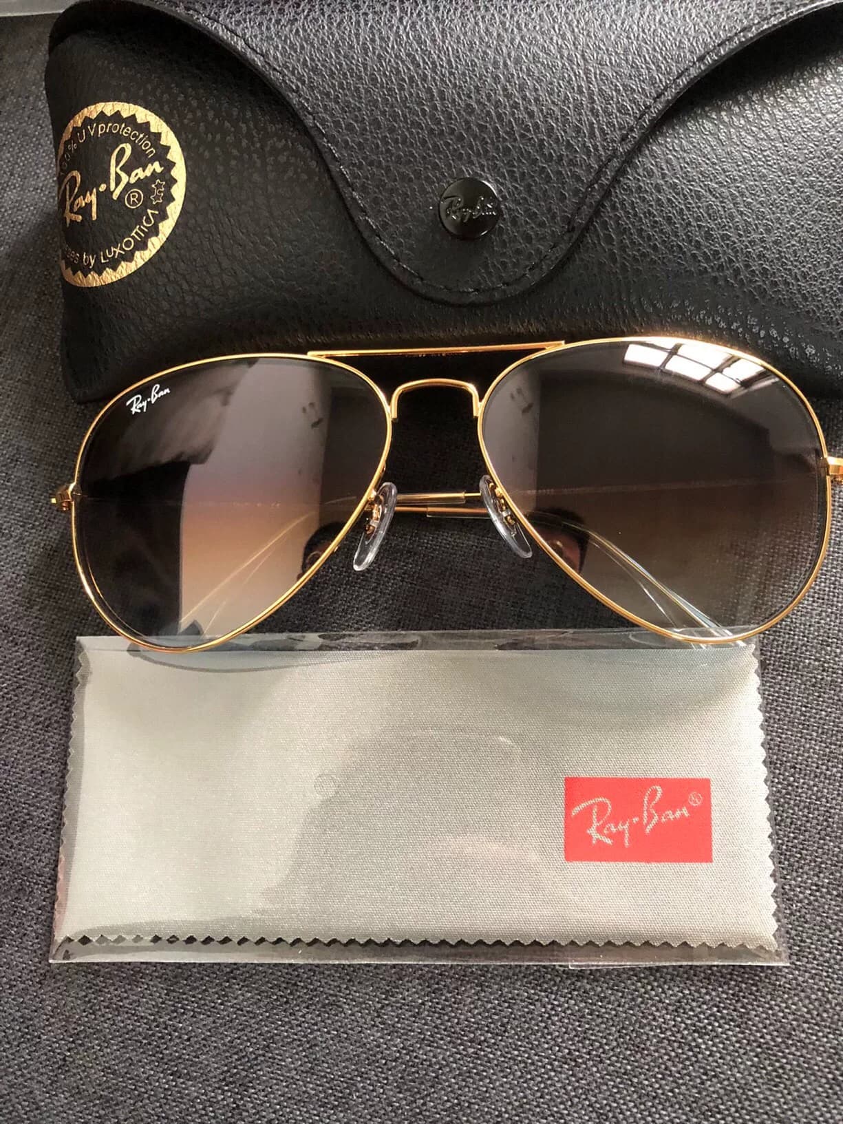 Почти новые солнцезащитные очки-авиаторы Ray-Ban Ray-Ban RB3025, сделанные в Италии