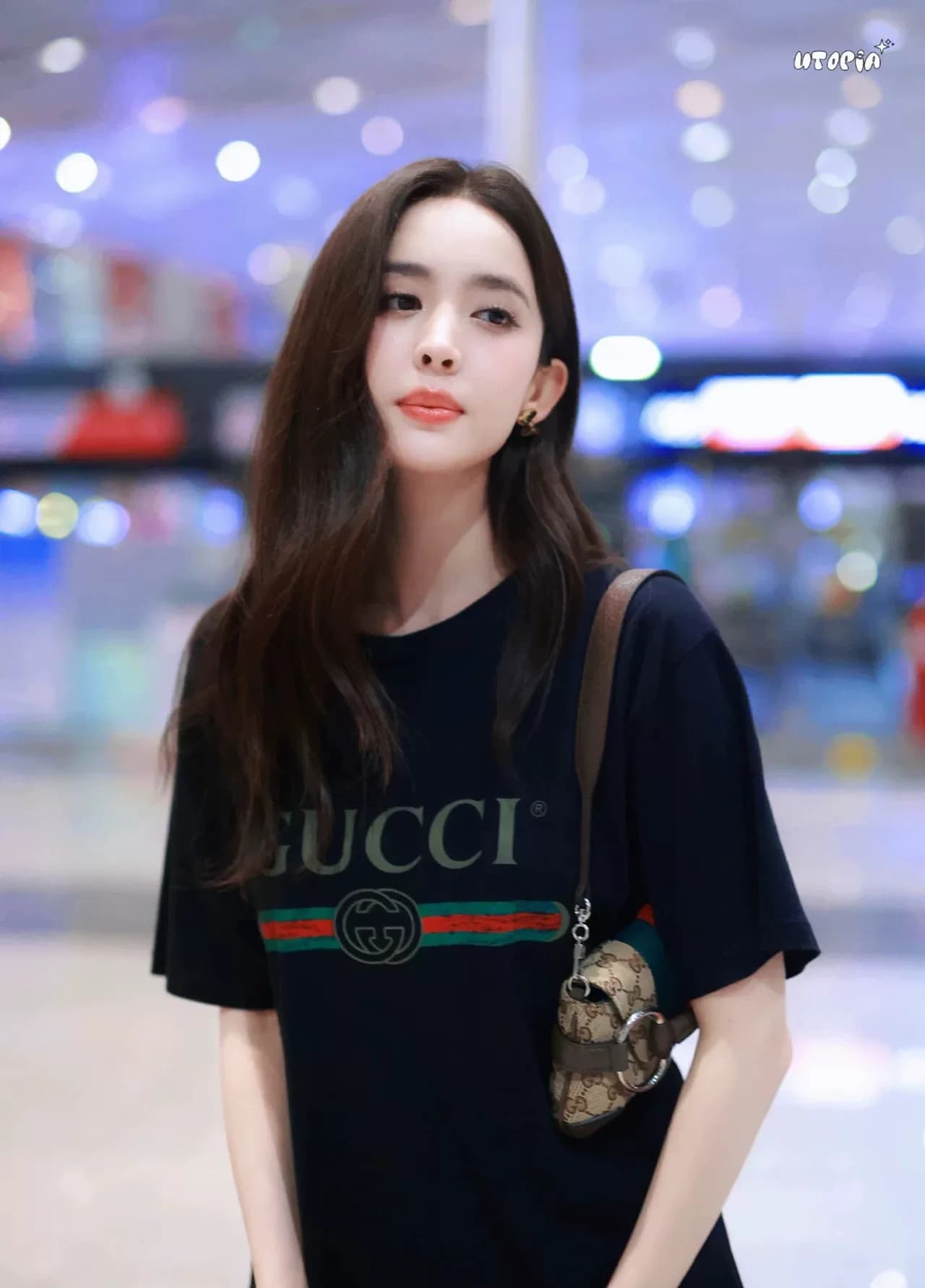 GUCCI Gucci старая рваная свободная футболка с короткими рукавами, женская, черная, размер XS (золотой