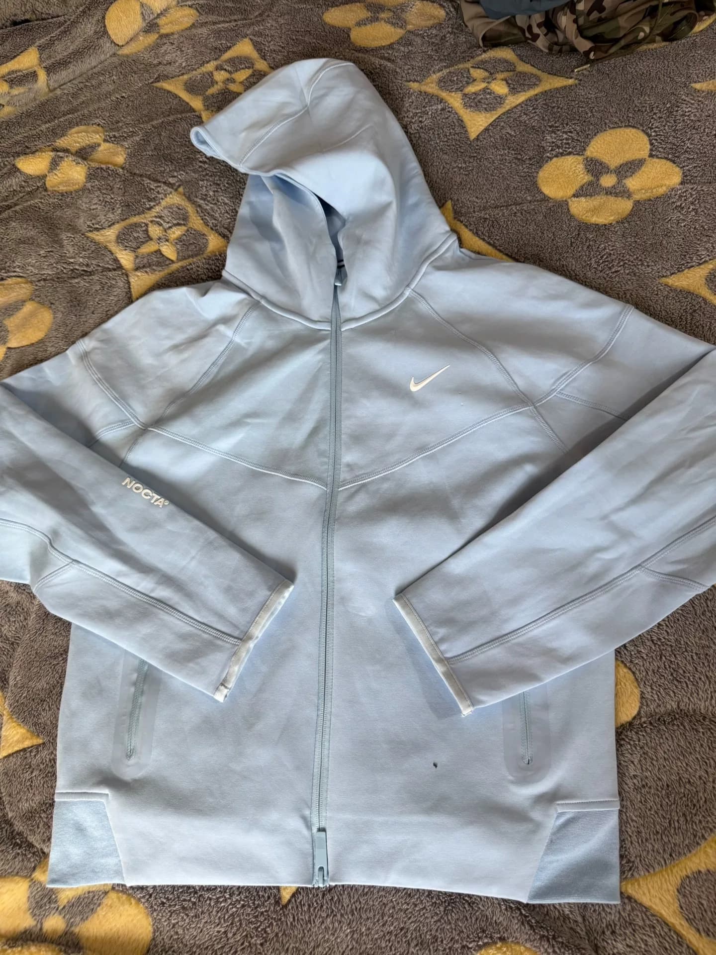 Технологичный флис Nike Nike x Nocta под совместным брендом