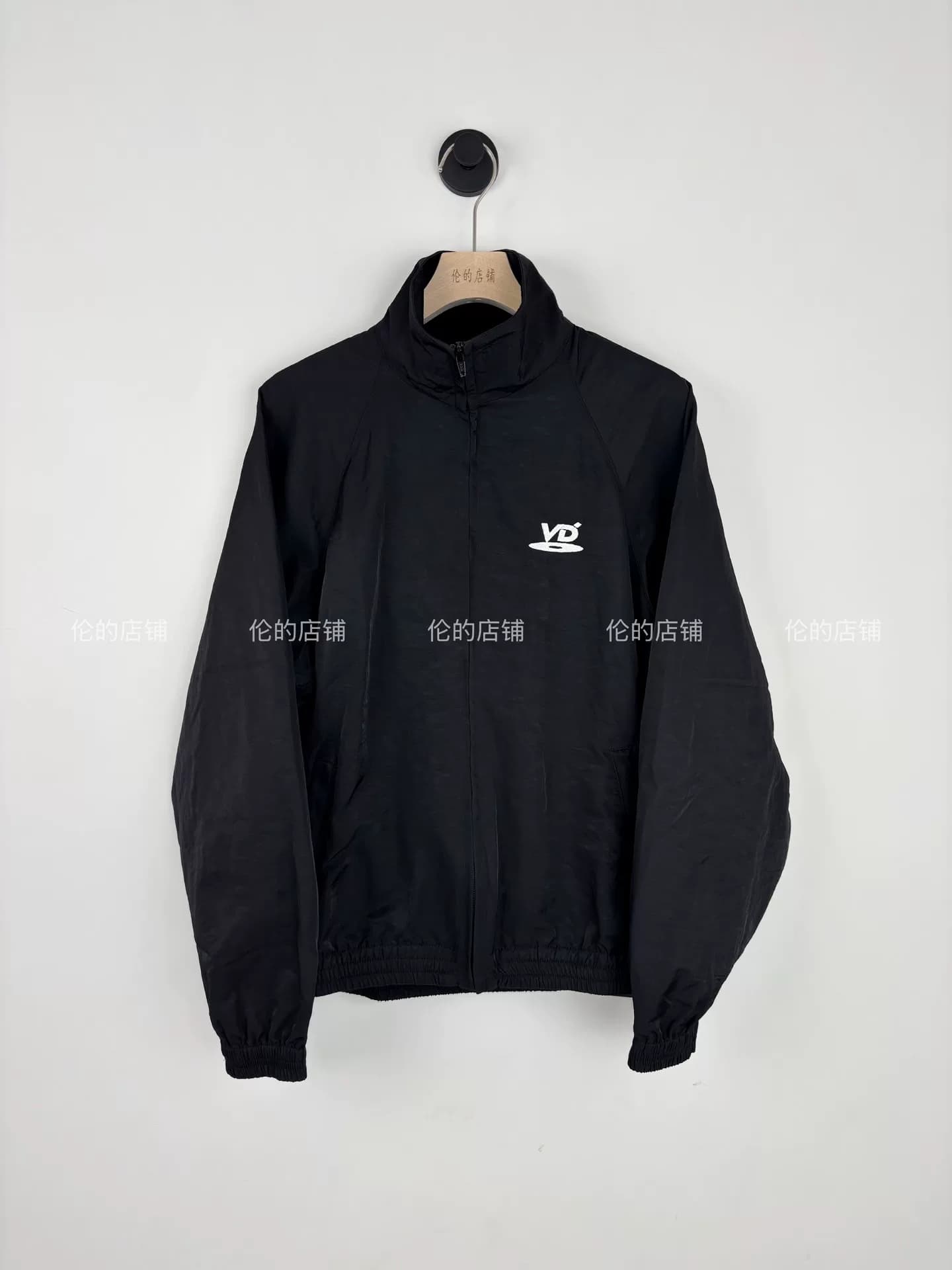 vujade006 вышитая нейлоновая футболка cleanfit wear V