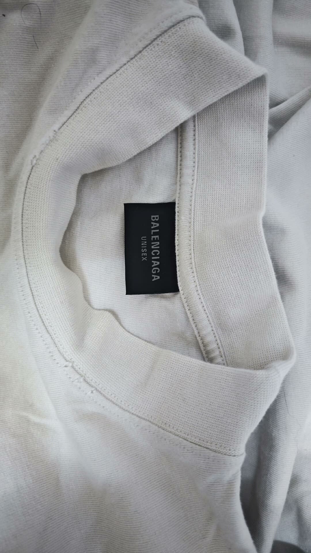 Balenciaga Баленсиага Яблоко с коротким рукавом FW22 Быть разным