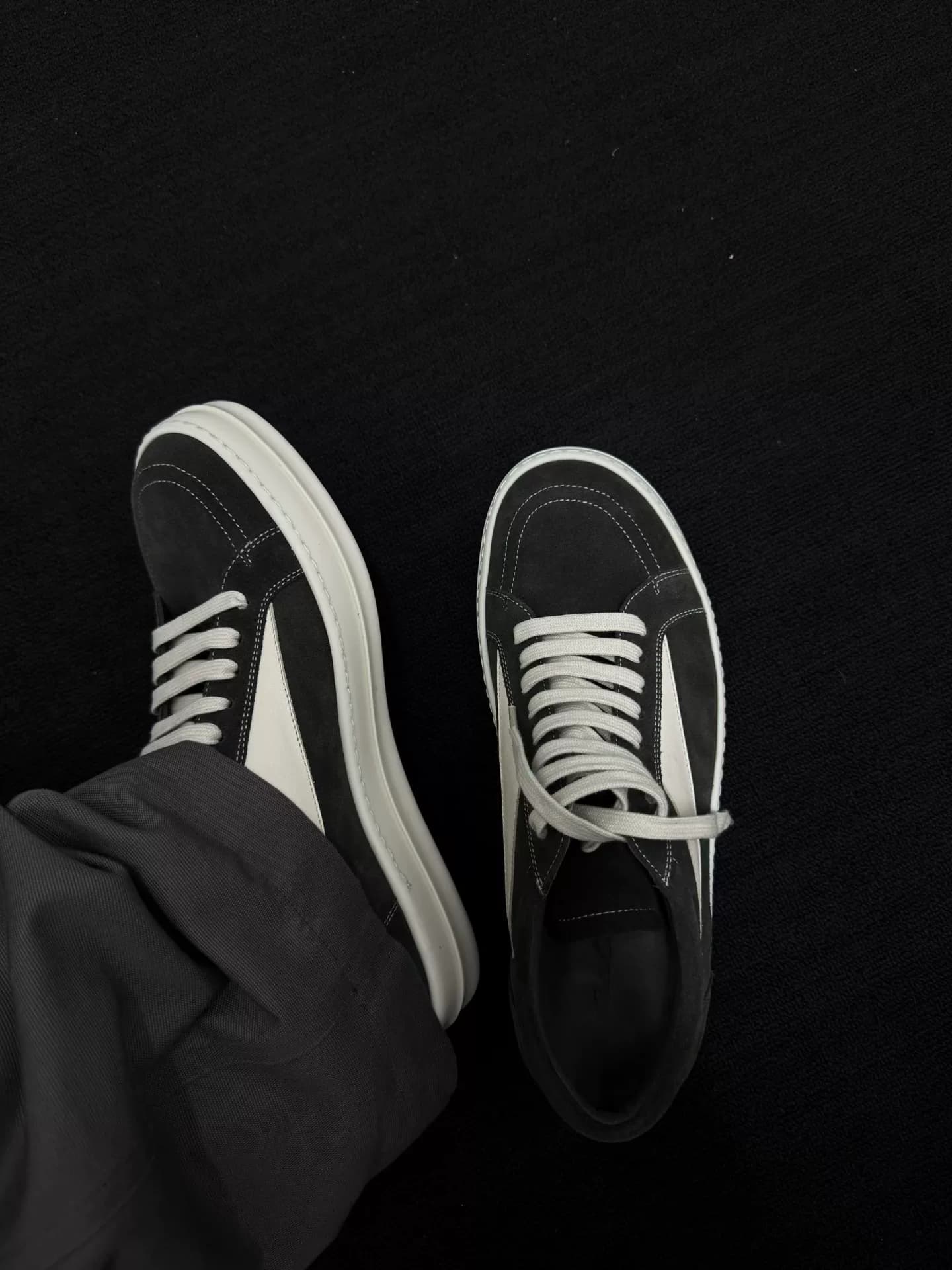 В наличии Рик Оуэнс замша vans нарушение низкий верх бордшорты