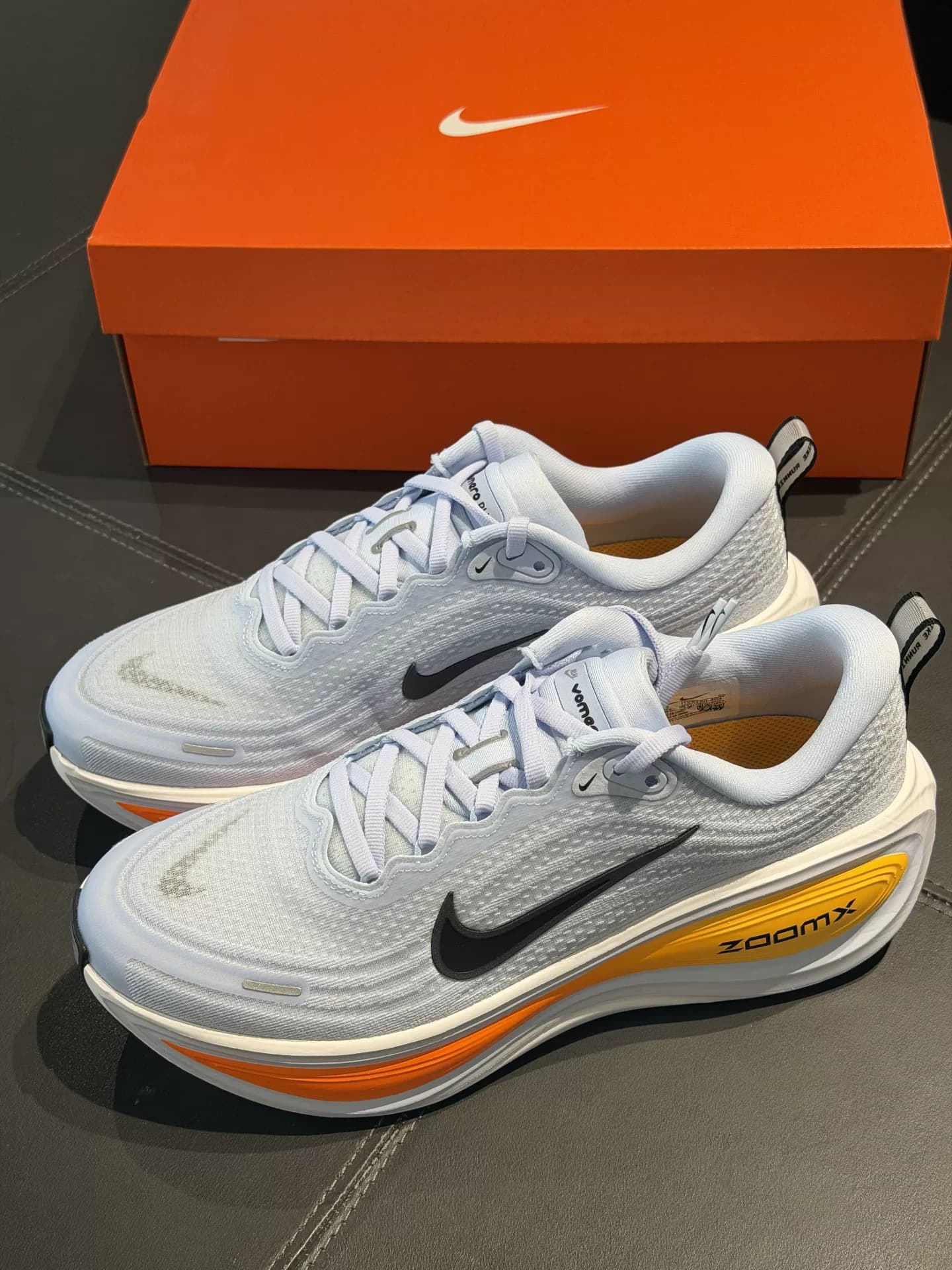 Новые оригинальные кроссовки Nike Vomero Plus от Ole