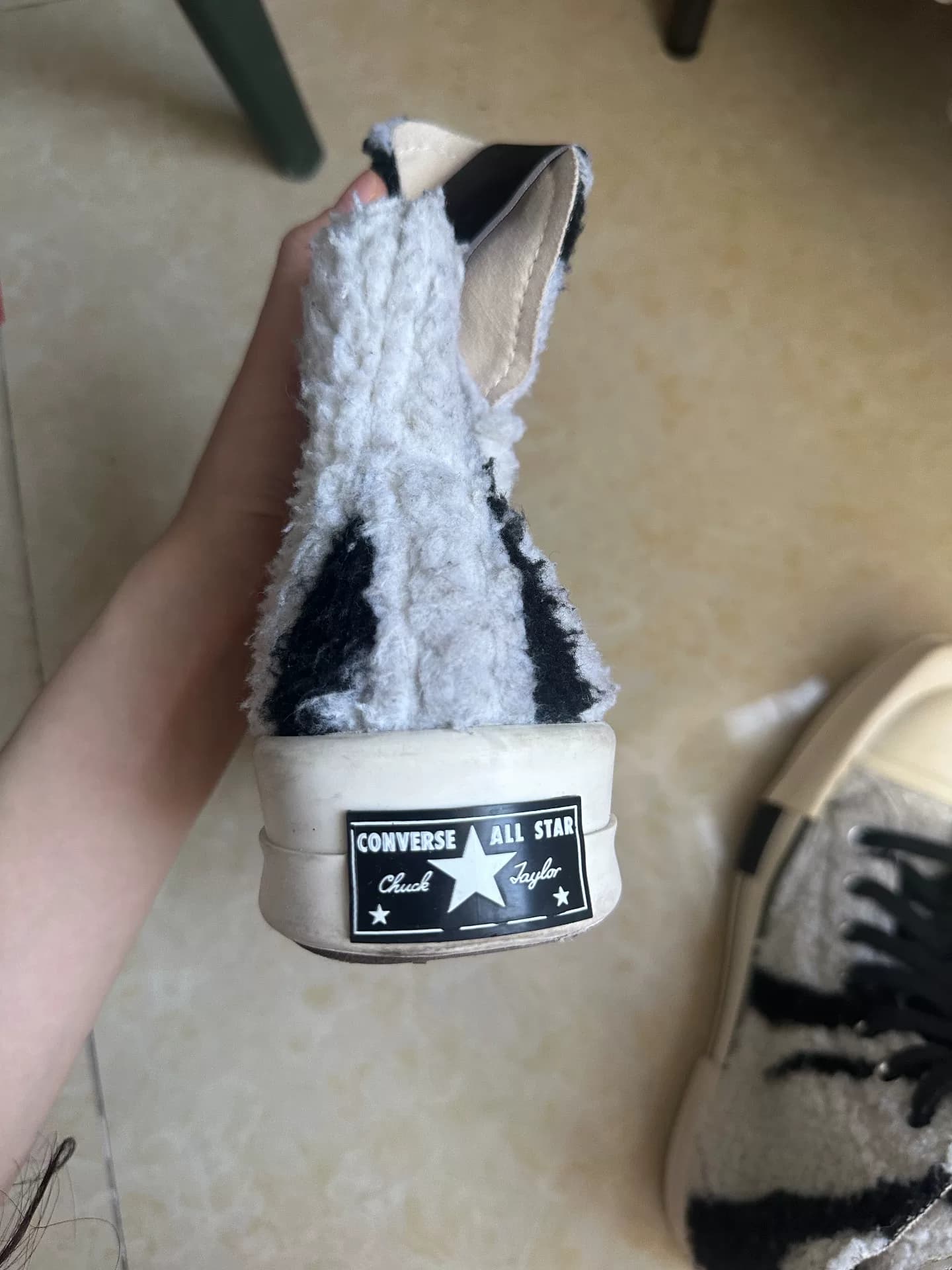 Кобрендовые туфли Converse x Rick Owen с высоким берцем
