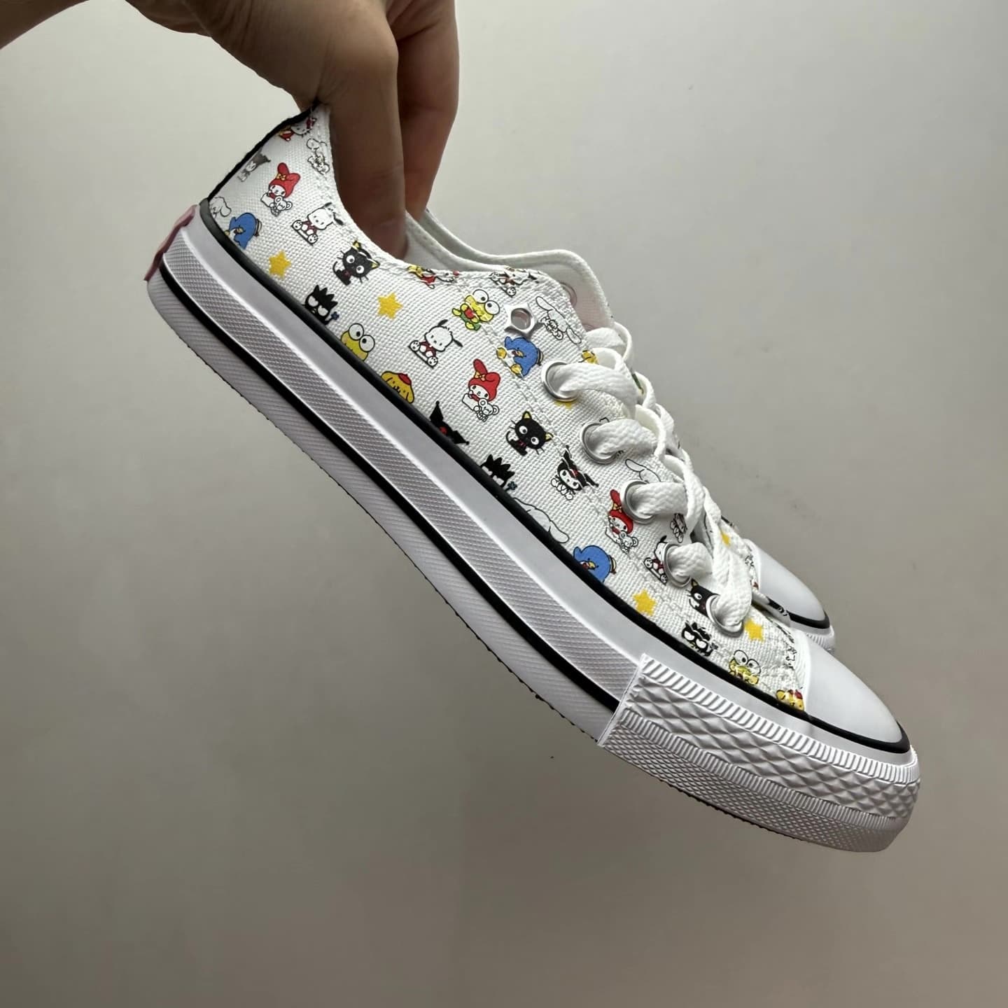 Converse ×Hello Kitty A