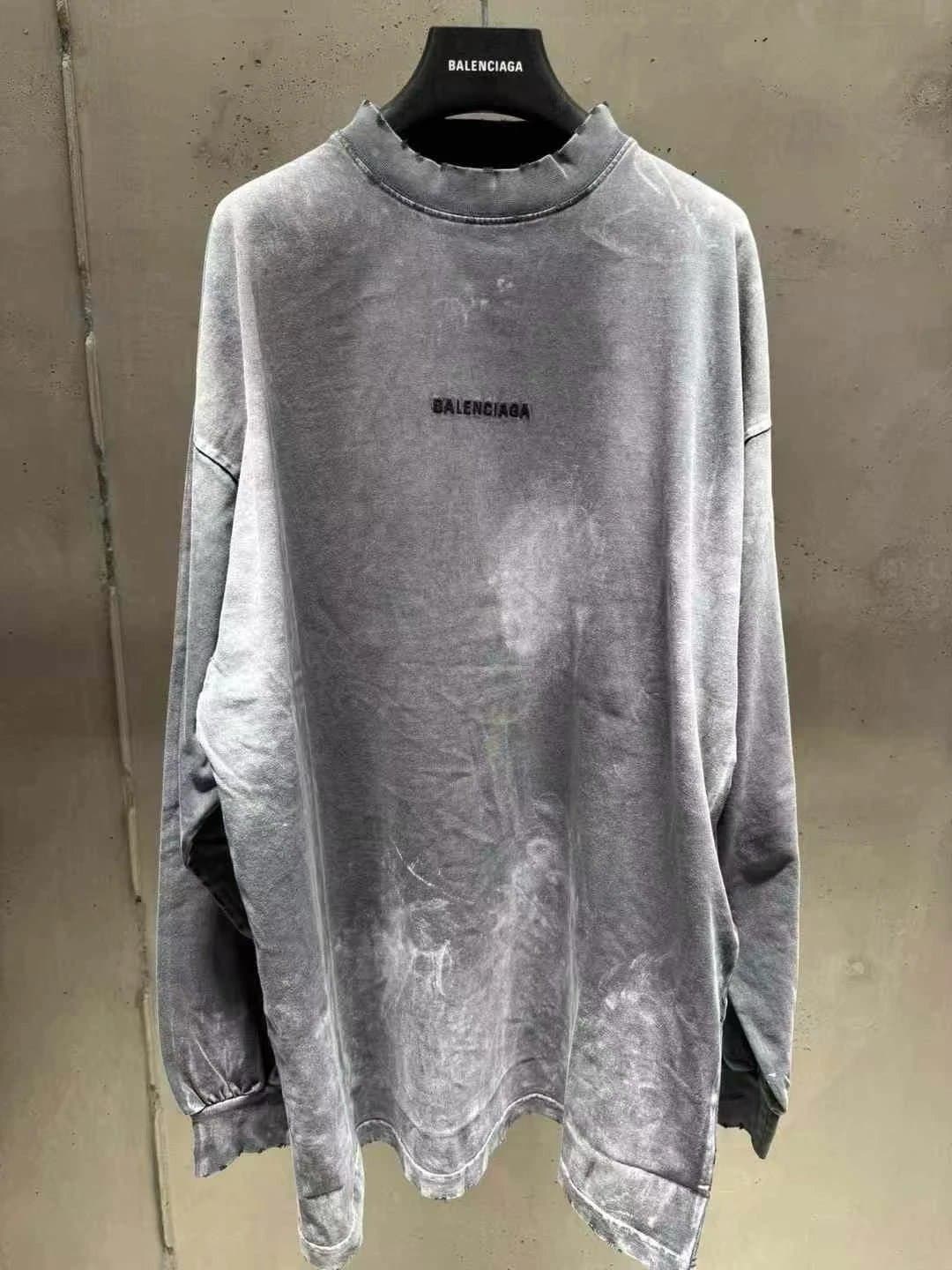 Balenciaga Balenciaga Blcg Граффити с длинными рукавами, окрашенными грязью