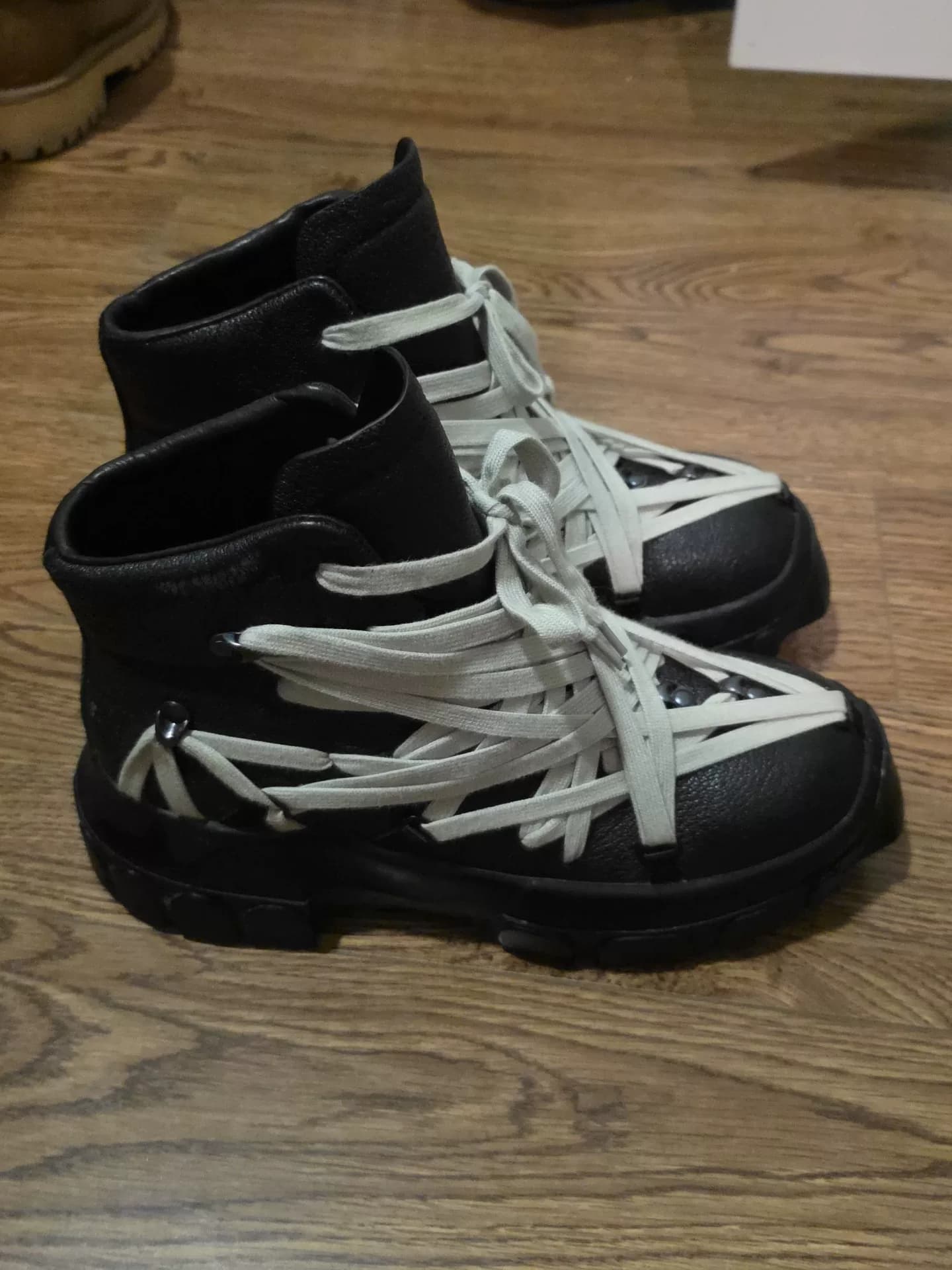 Кроссовки RICK OWEN Tecuatl Traction черного цвета RO