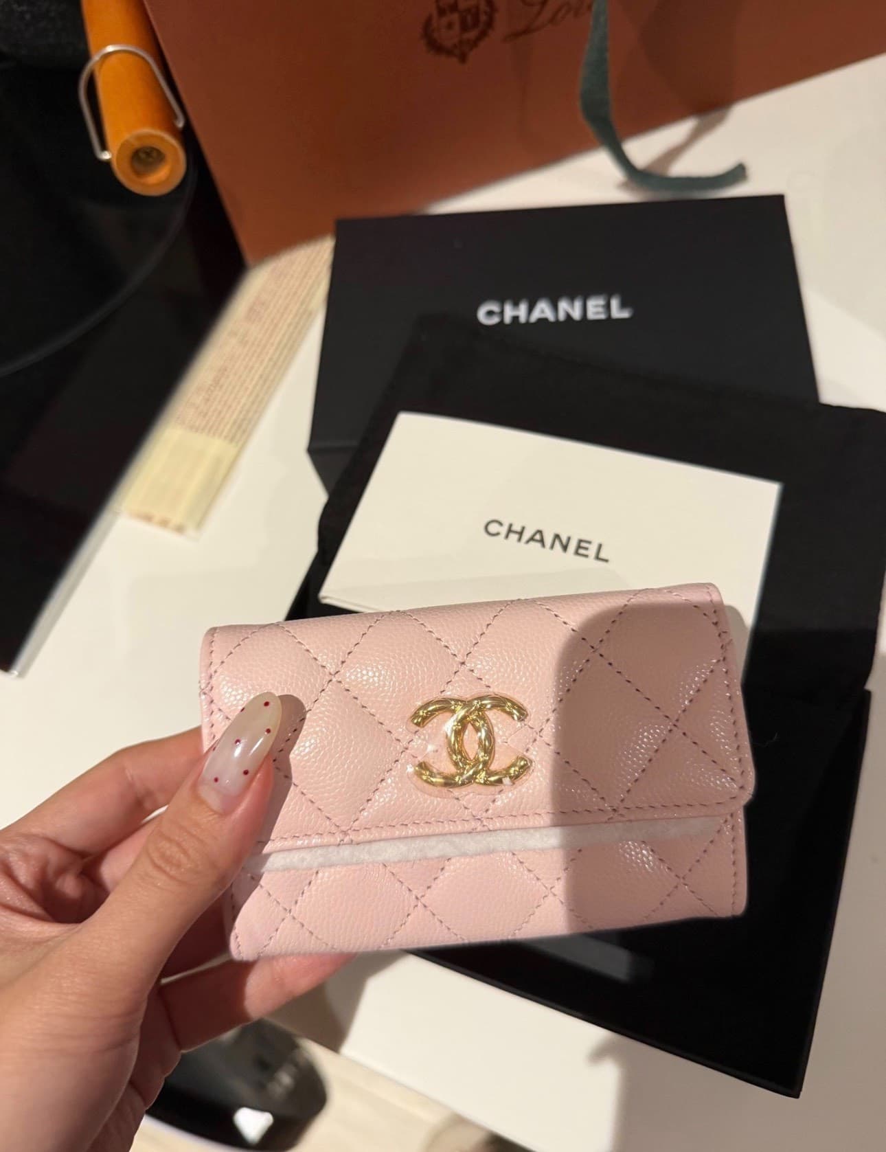 Совершенно новый кошелек-визитница Chanel 26c, абсолютно новый, полный комплект, только для осмотра, без торга