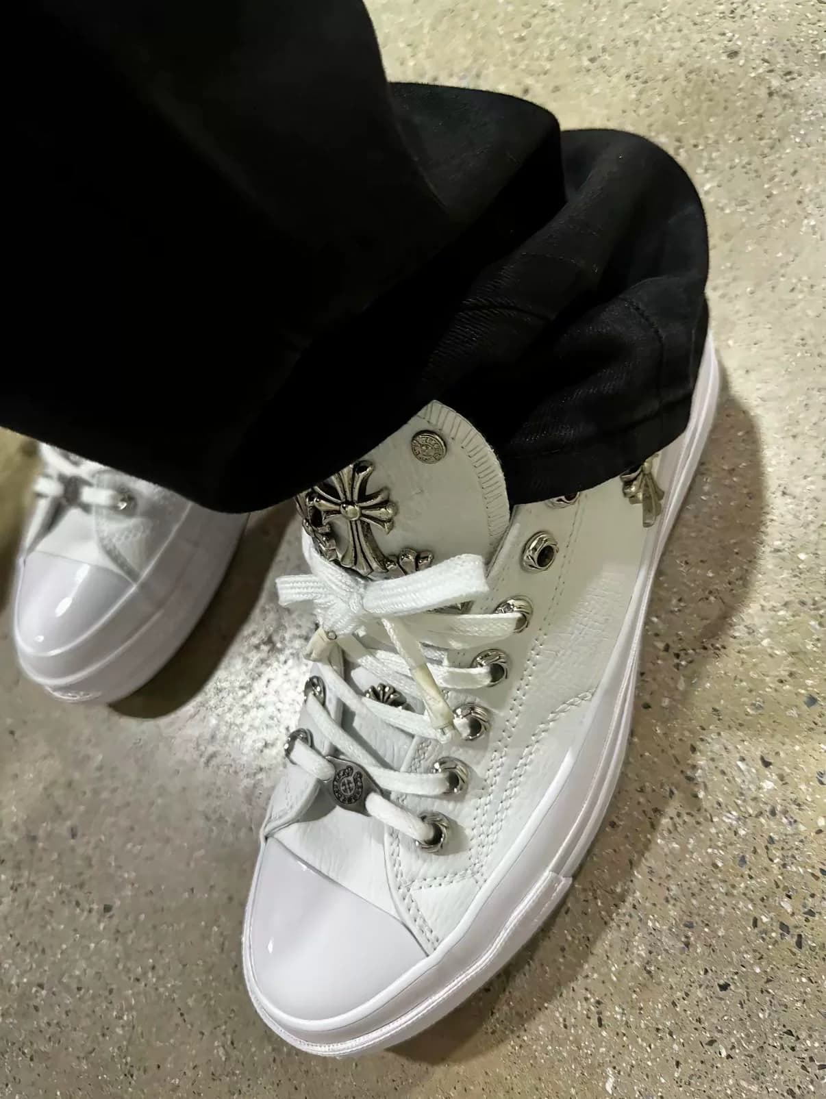Переделка Croxin Converse Кожаная поверхность Croxin Чисто-белая переделка Converse на заказ