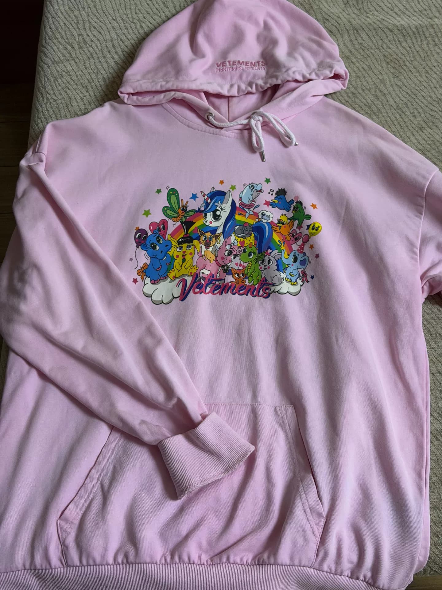 Свитер Vetements pink Pony Polly длиной 160-175 см