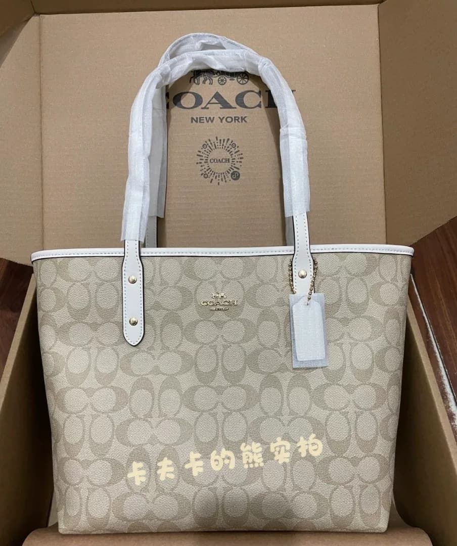 Совершенно новая женская сумка American Coach Coach Tote City30 с белой сумкой для чая с молоком