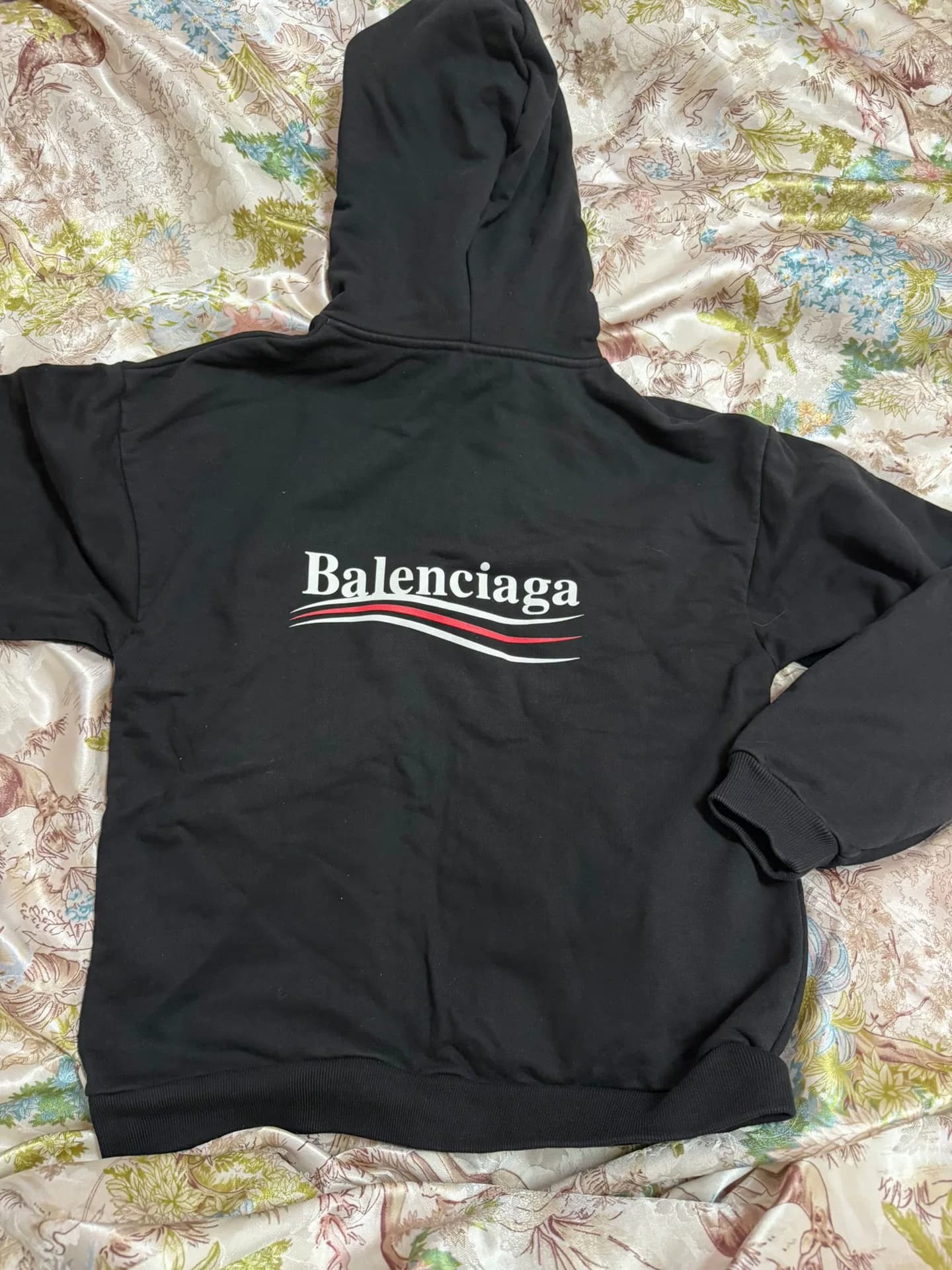 Свитер с капюшоном Balenciaga для мужчин и женщин в одном стиле минимум 2000