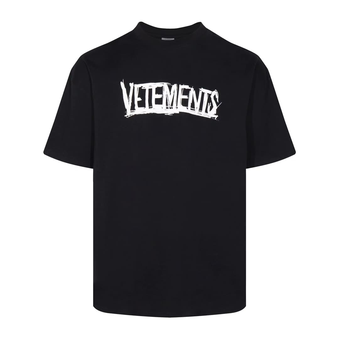 Новое мировое турне VETEMENTS 2023ss